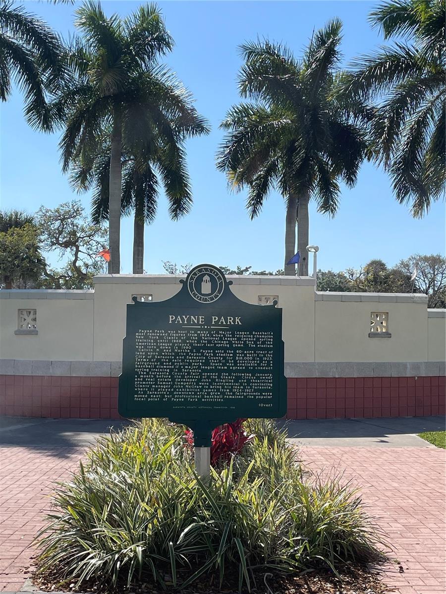 828 S TUTTLE AVE, SARASOTA, FL, 34237