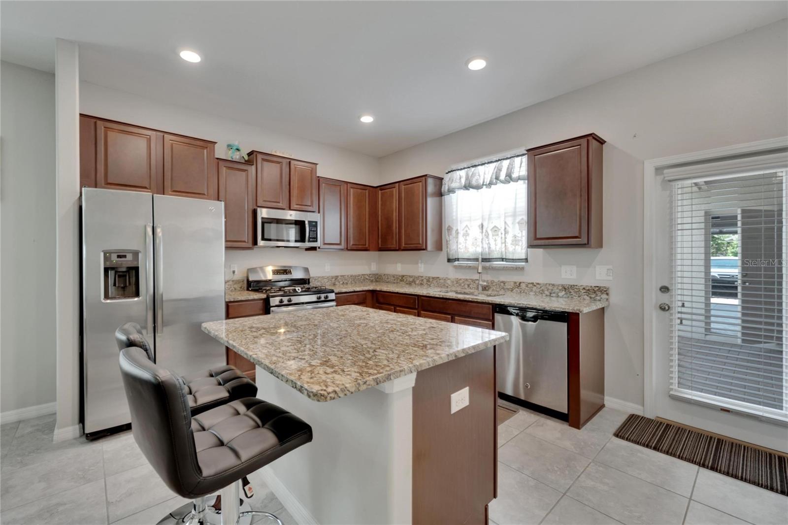6325 SHORE VISTA PL, APOLLO BEACH, FL, 33572