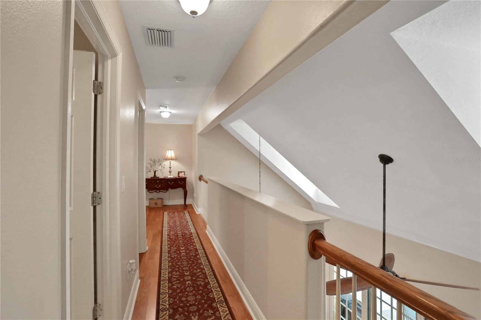 8608 POINSETTIA DR, TEMPLE TERRACE, FL, 33637