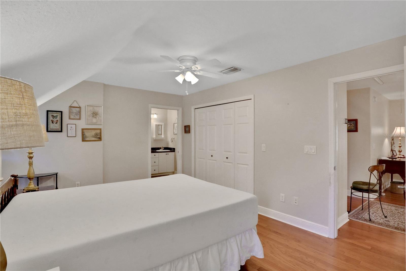8608 POINSETTIA DR, TEMPLE TERRACE, FL, 33637