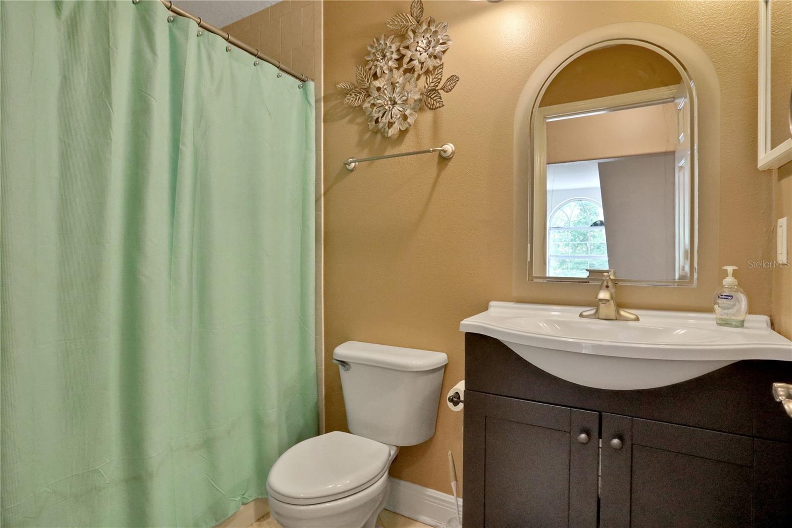 8608 POINSETTIA DR, TEMPLE TERRACE, FL, 33637