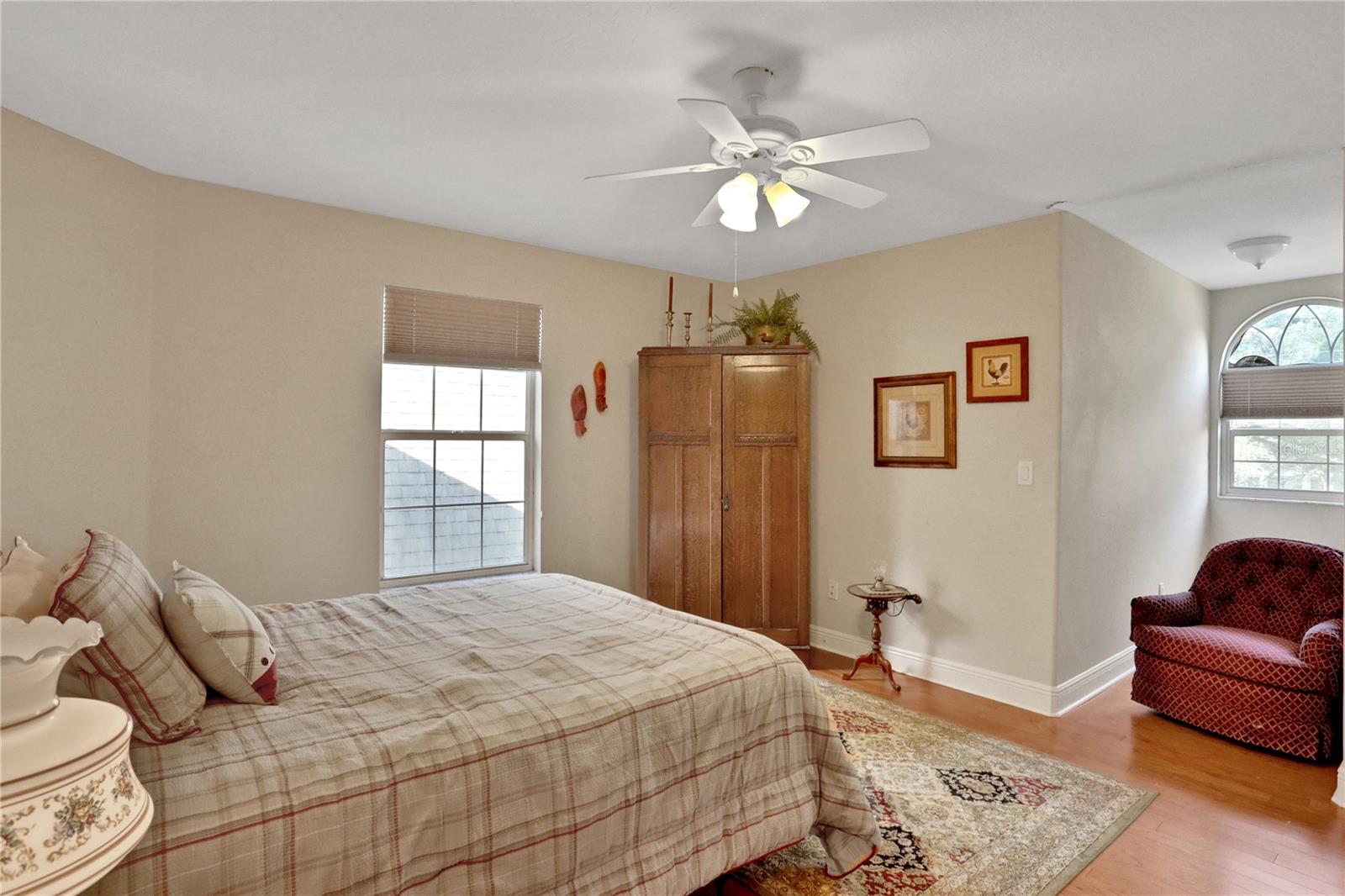 8608 POINSETTIA DR, TEMPLE TERRACE, FL, 33637