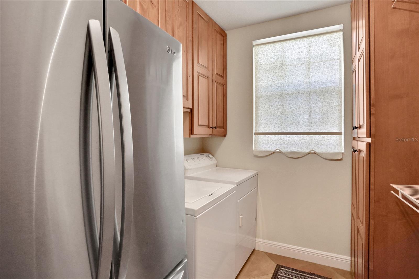 8608 POINSETTIA DR, TEMPLE TERRACE, FL, 33637