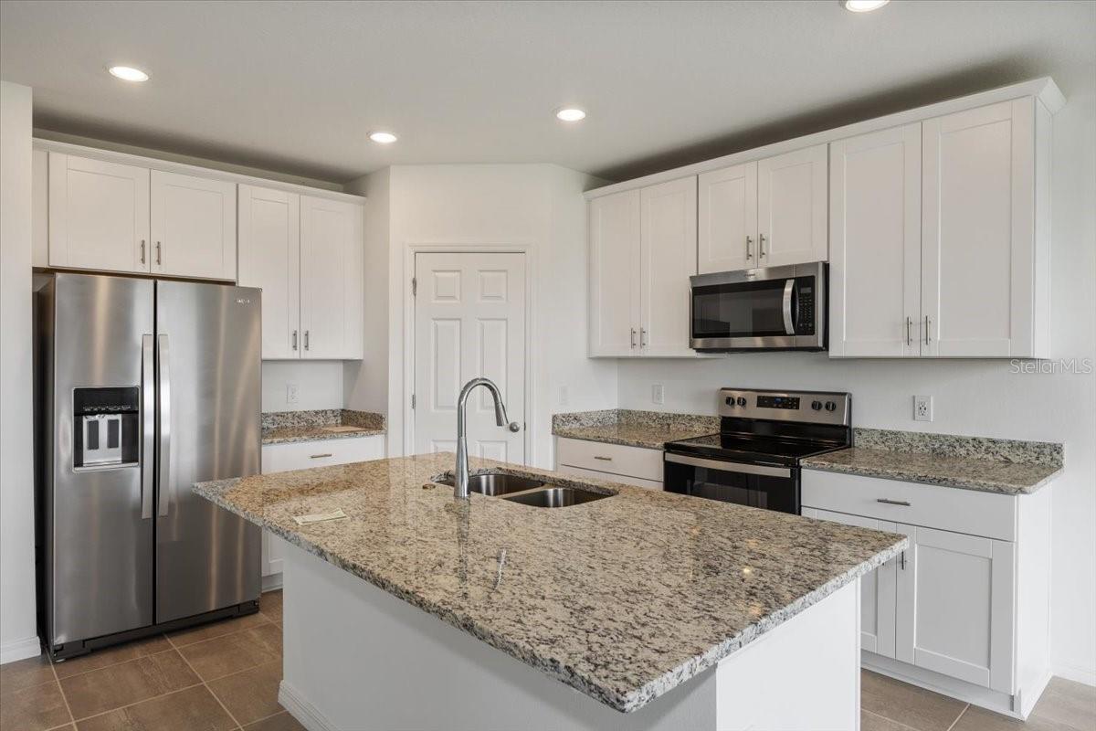 1167 FORESHORE LN, HAINES CITY, FL, 33844
