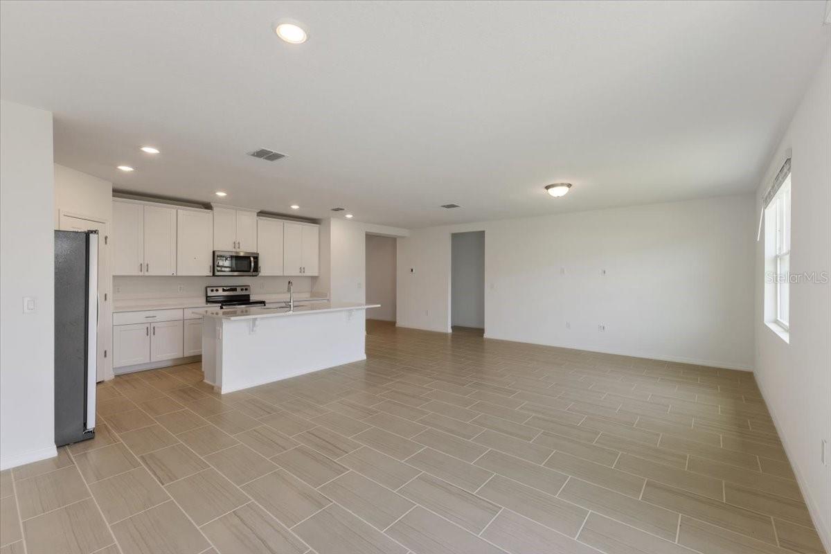 1154 FORESHORE LN, HAINES CITY, FL, 33844