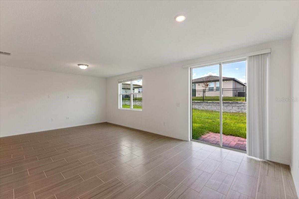 1154 FORESHORE LN, HAINES CITY, FL, 33844