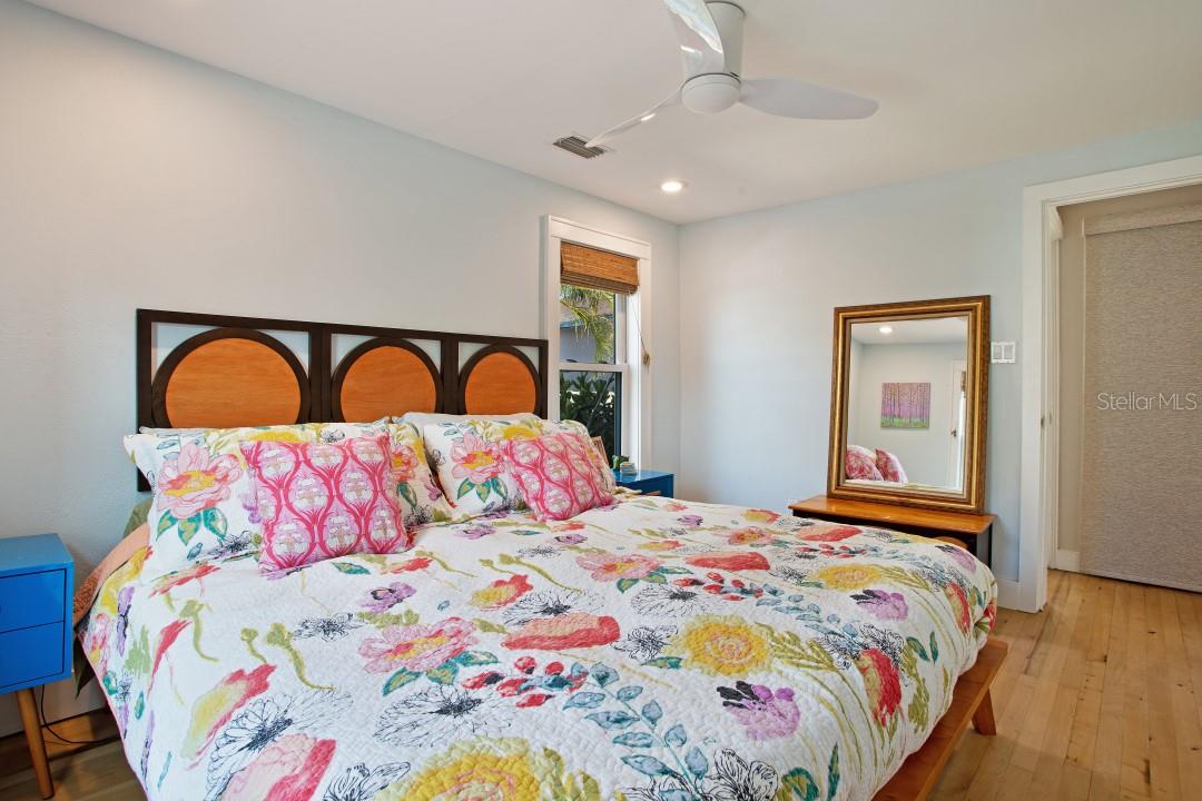117 88TH AVE, TREASURE ISLAND, FL, 33706