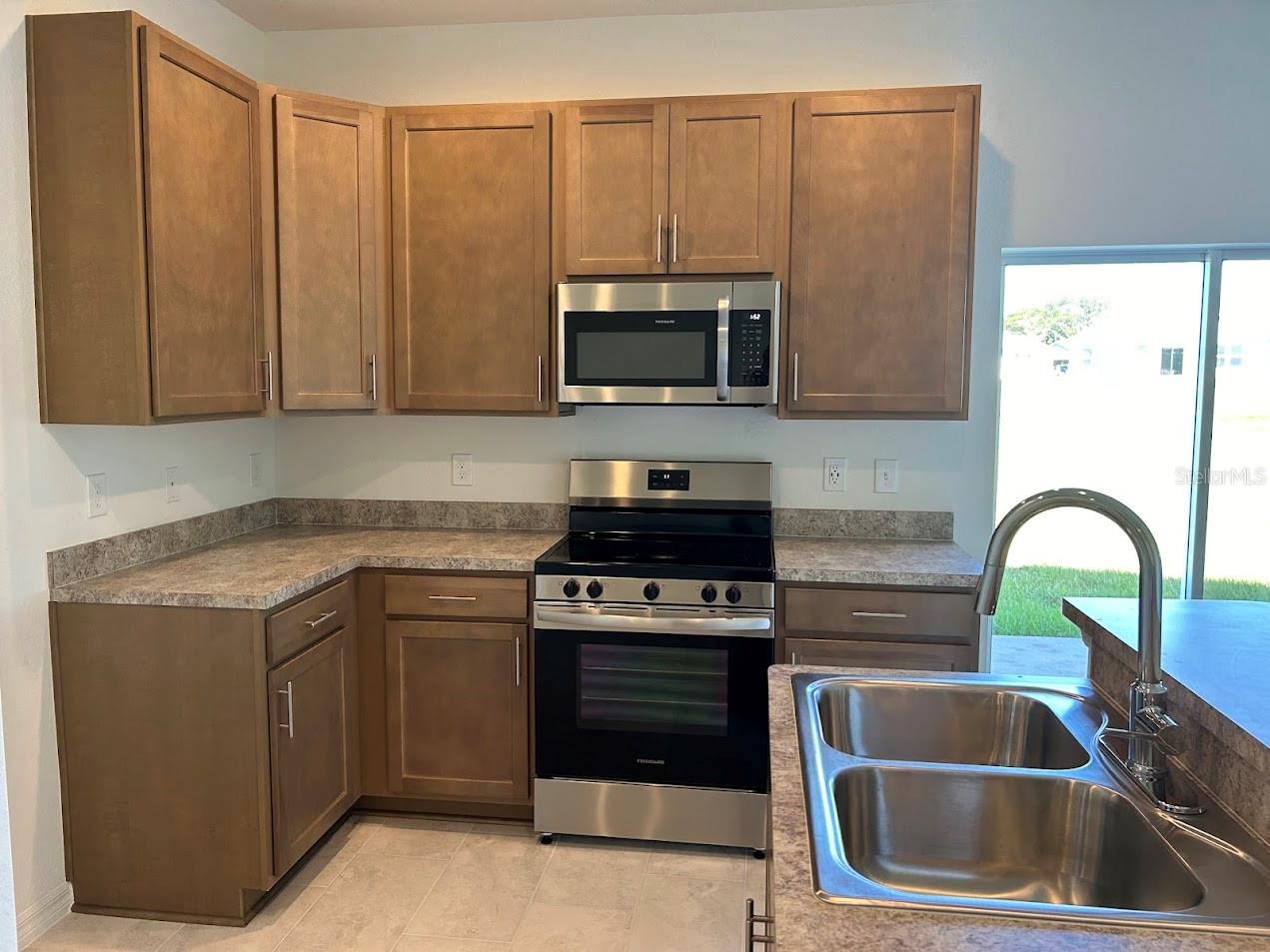 1061 BERGAMOT DR, BARTOW, FL, 33830