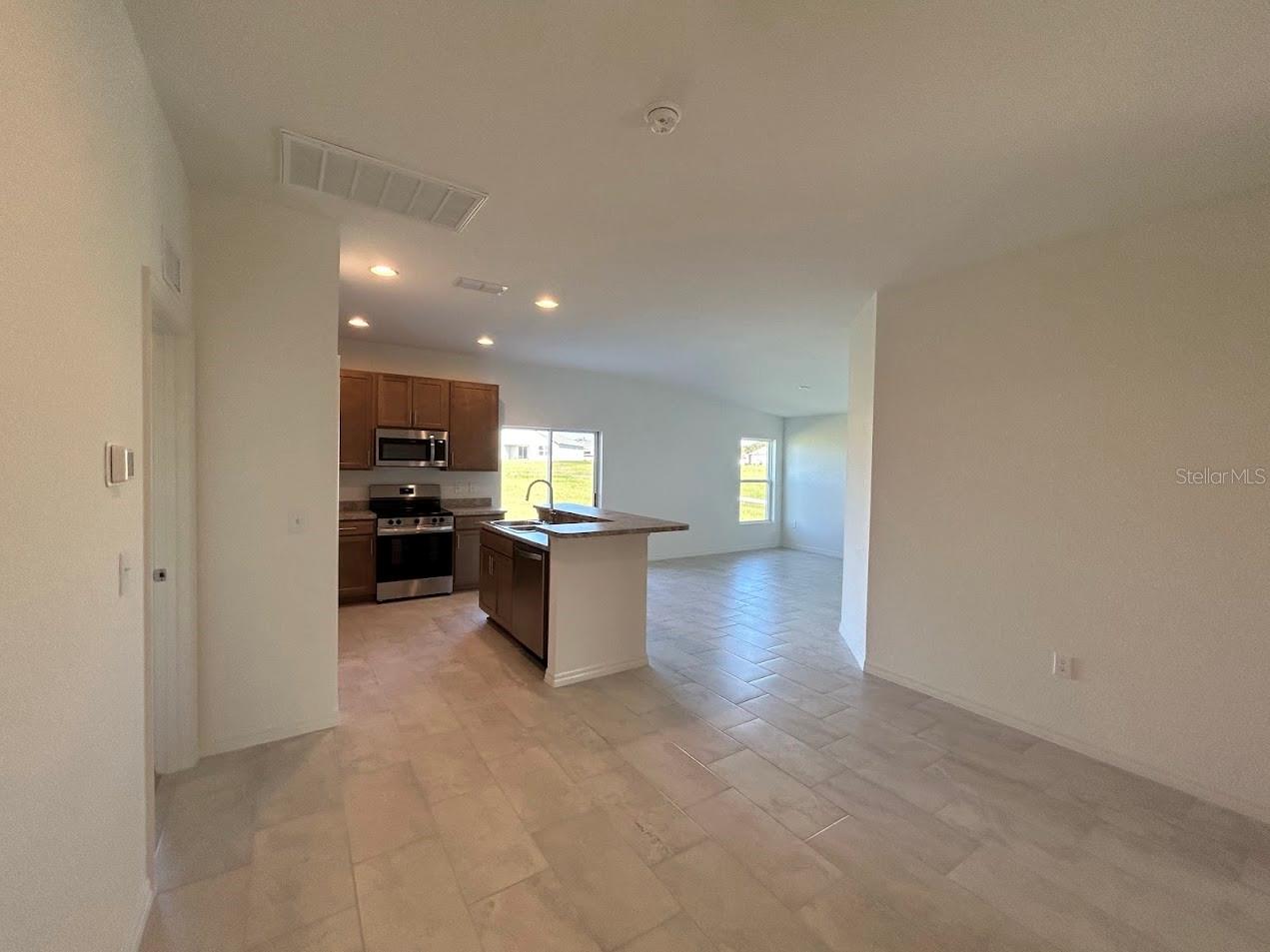 1061 BERGAMOT DR, BARTOW, FL, 33830