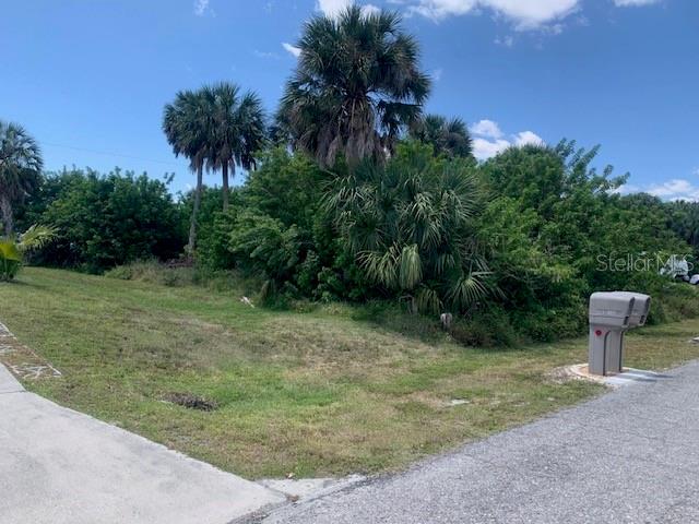 18065 REPUBLIC AVE, PORT CHARLOTTE, FL, 33948