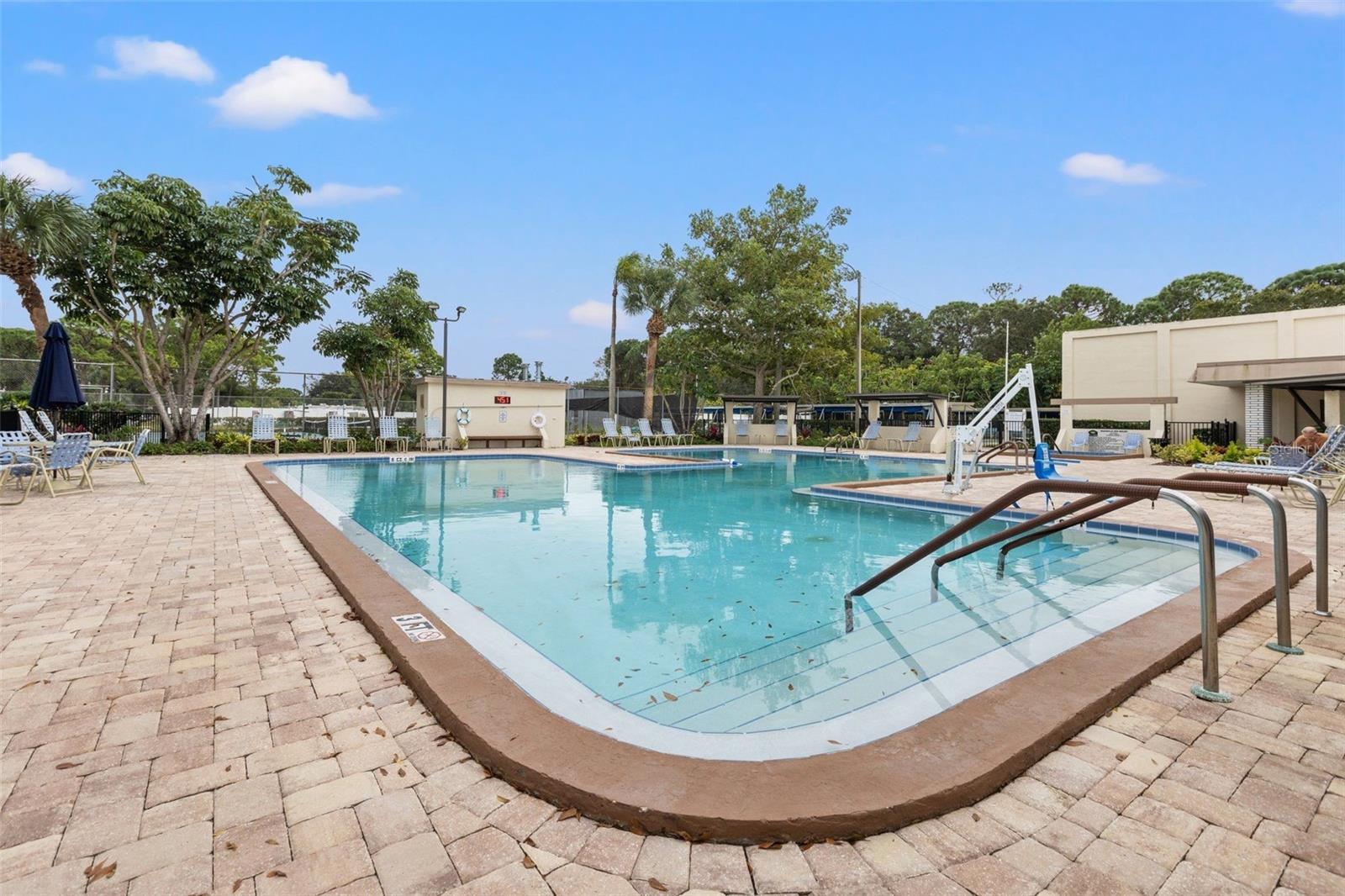 5660 80TH ST N #A208, ST PETERSBURG, FL, 33709