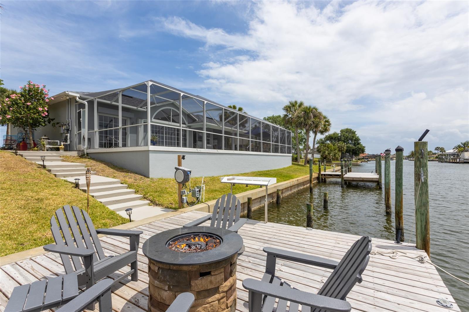 12 CROSSWAY CT W, PALM COAST, FL, 32137