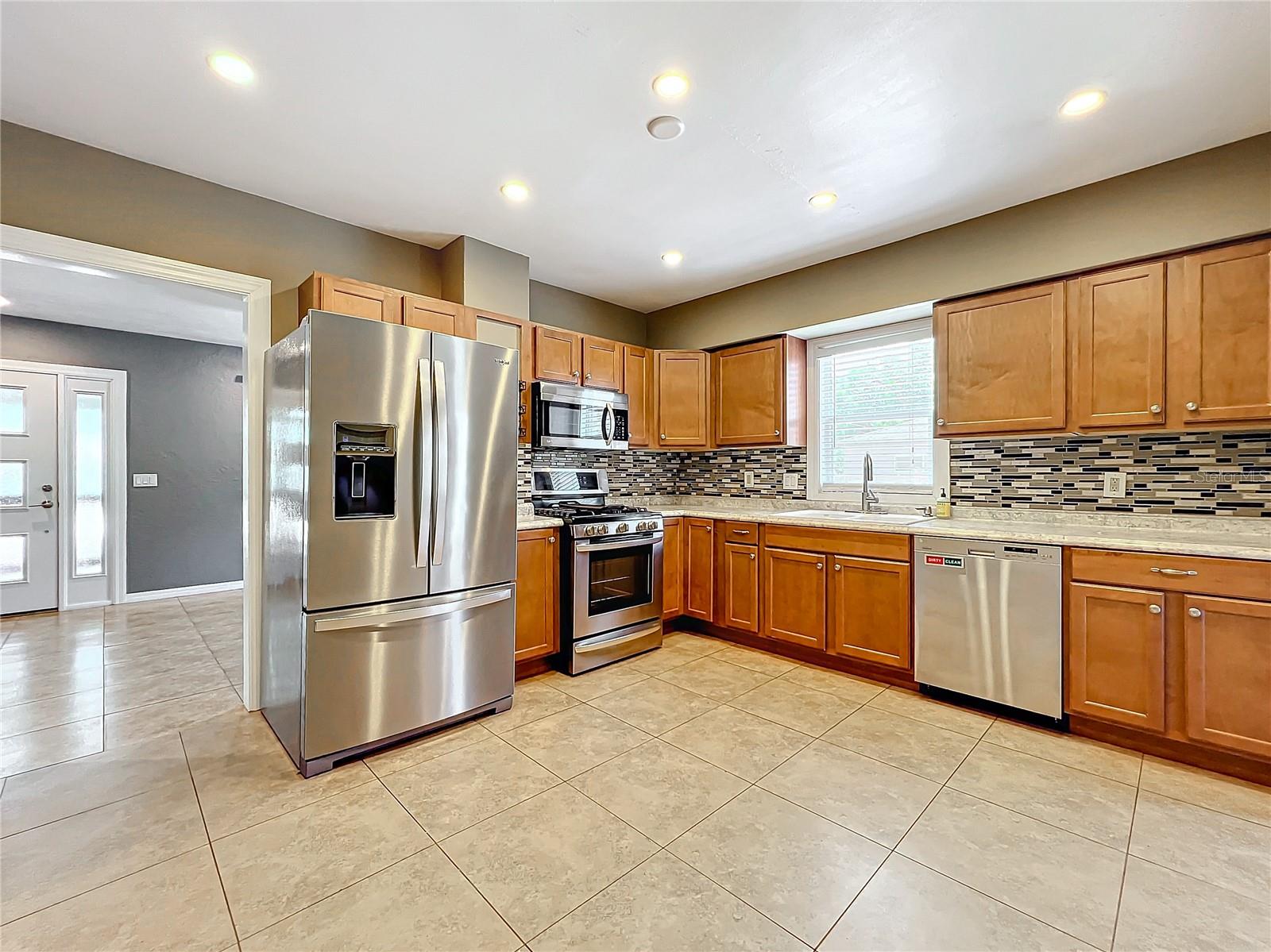 3305 PRICE AVE, ORLANDO, FL, 32806