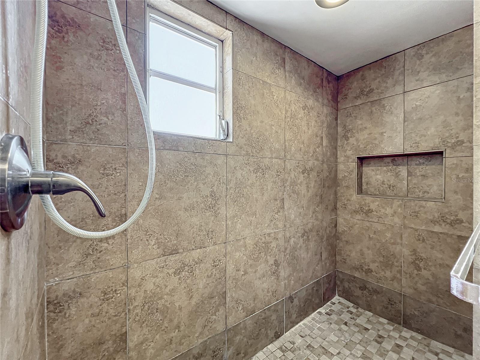 3305 PRICE AVE, ORLANDO, FL, 32806