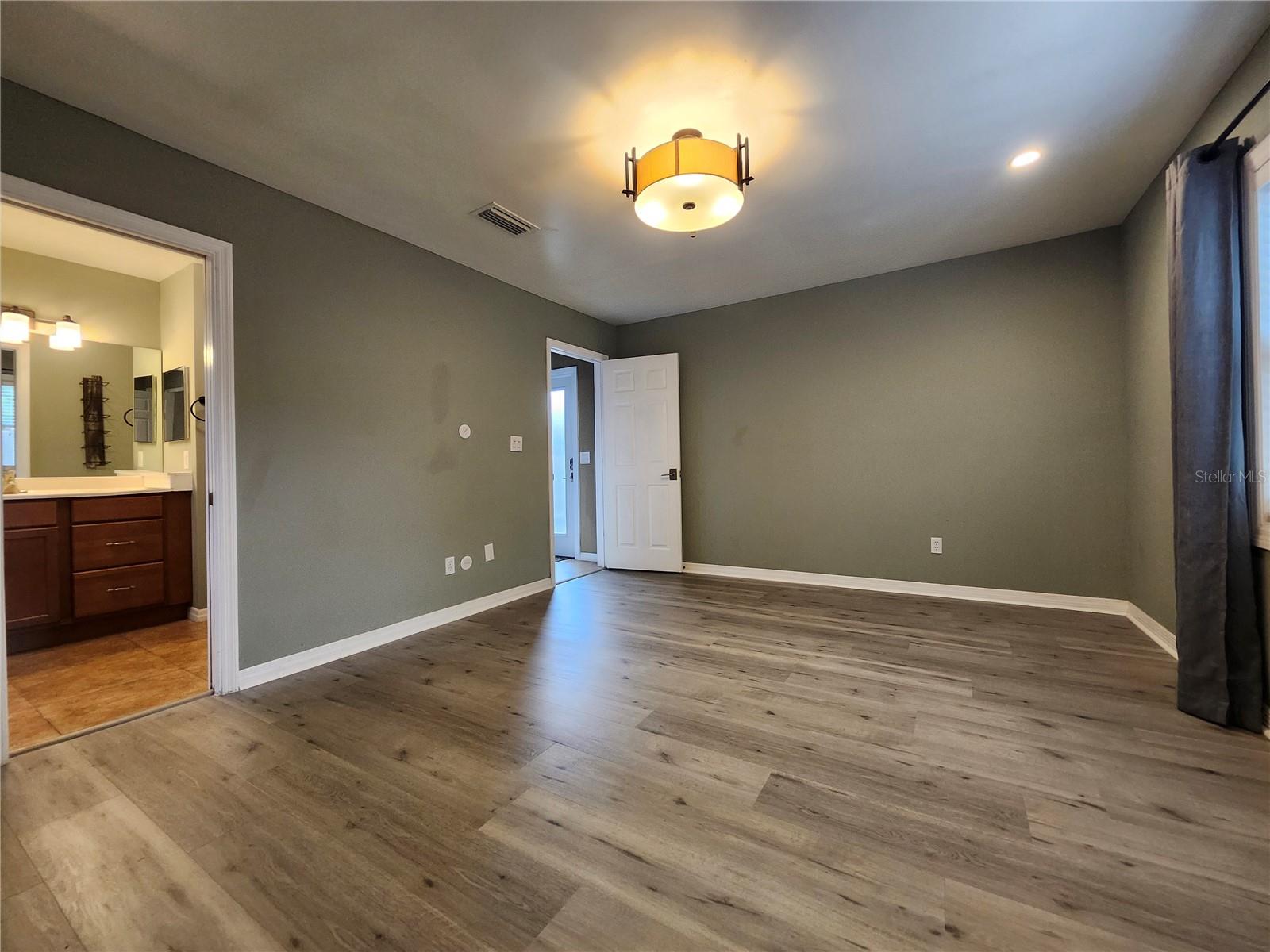 3305 PRICE AVE, ORLANDO, FL, 32806