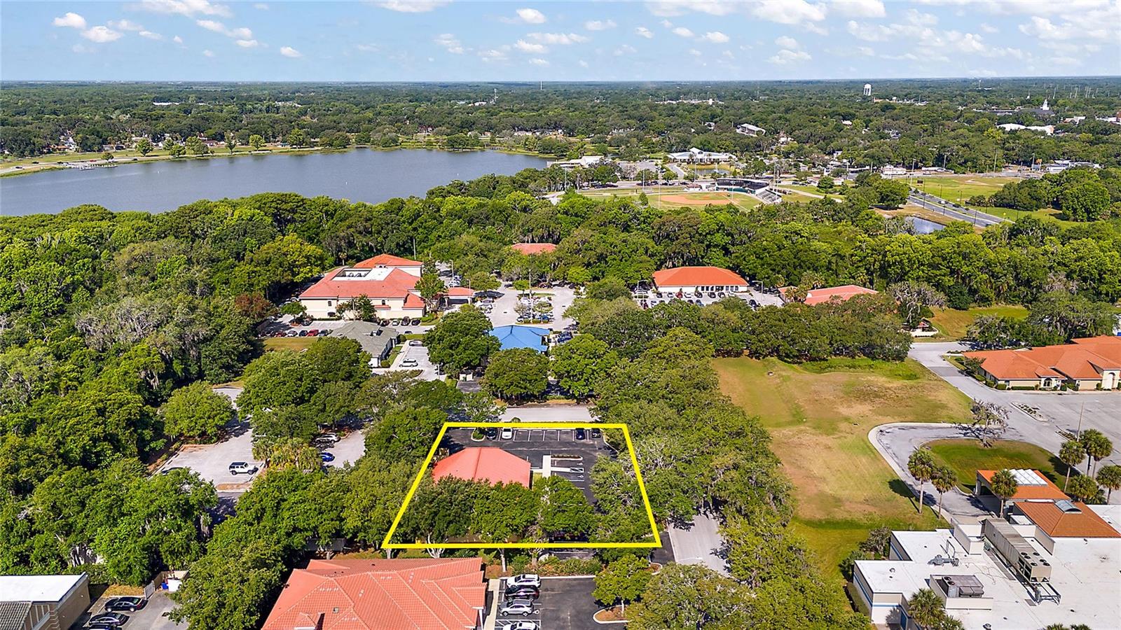 700 DOCTORS CT, LEESBURG, FL, 34748