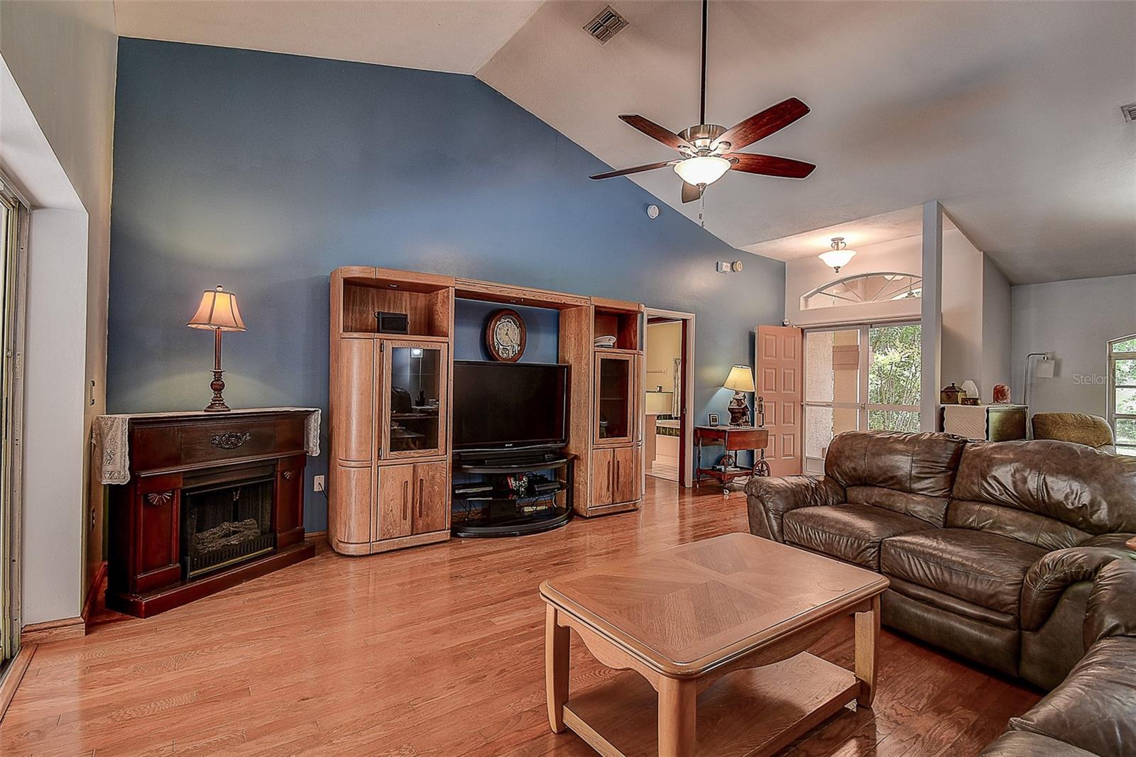 340 E SAVOY ST, LECANTO, FL, 34461