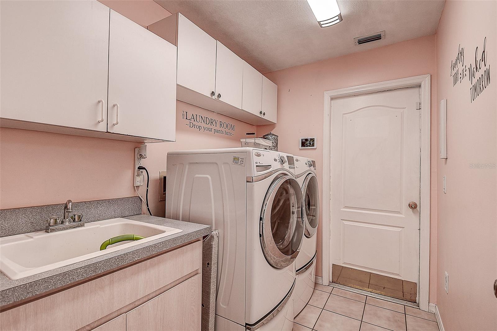 340 E SAVOY ST, LECANTO, FL, 34461