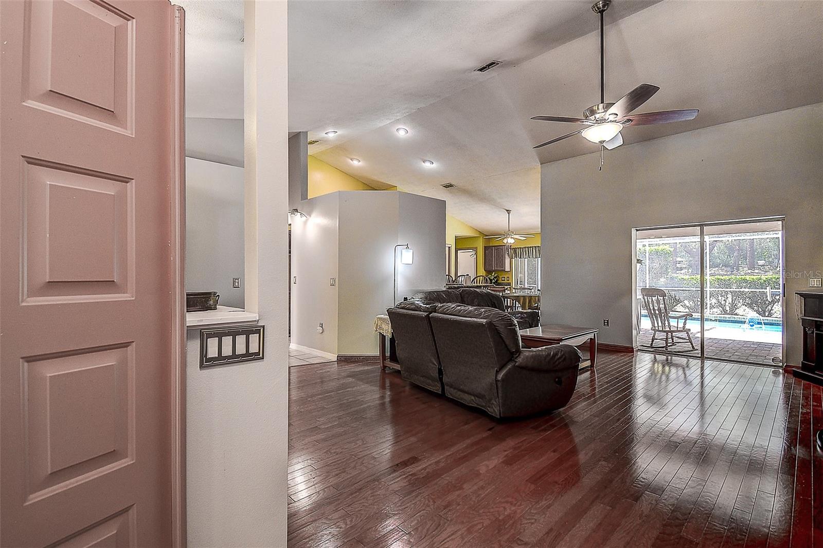340 E SAVOY ST, LECANTO, FL, 34461
