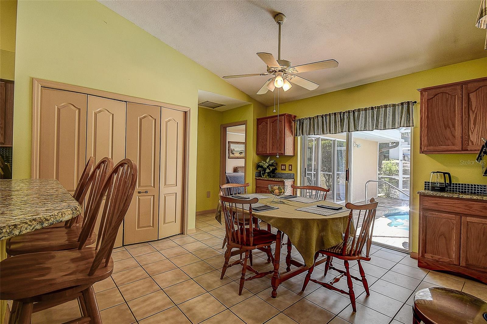 340 E SAVOY ST, LECANTO, FL, 34461
