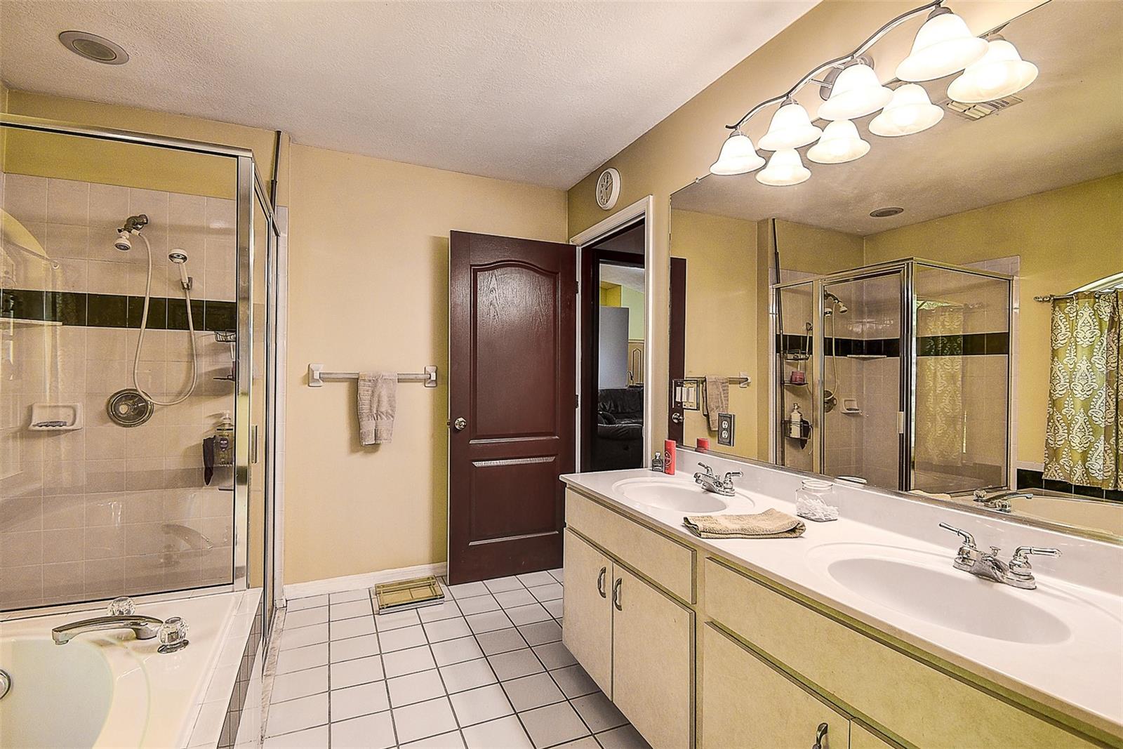 340 E SAVOY ST, LECANTO, FL, 34461