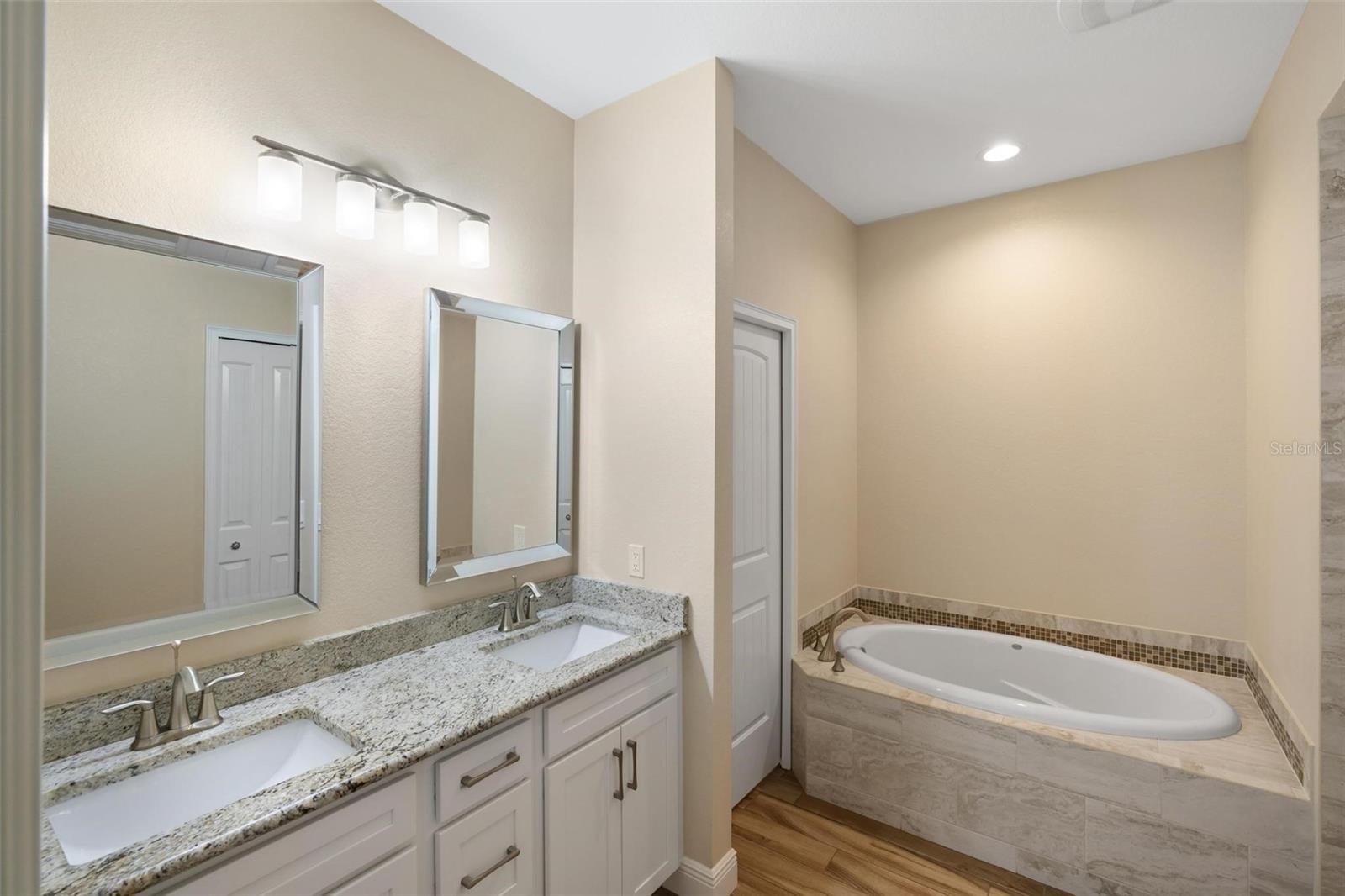 2479 GRANDVIEW DR, NORTH PORT, FL, 34288