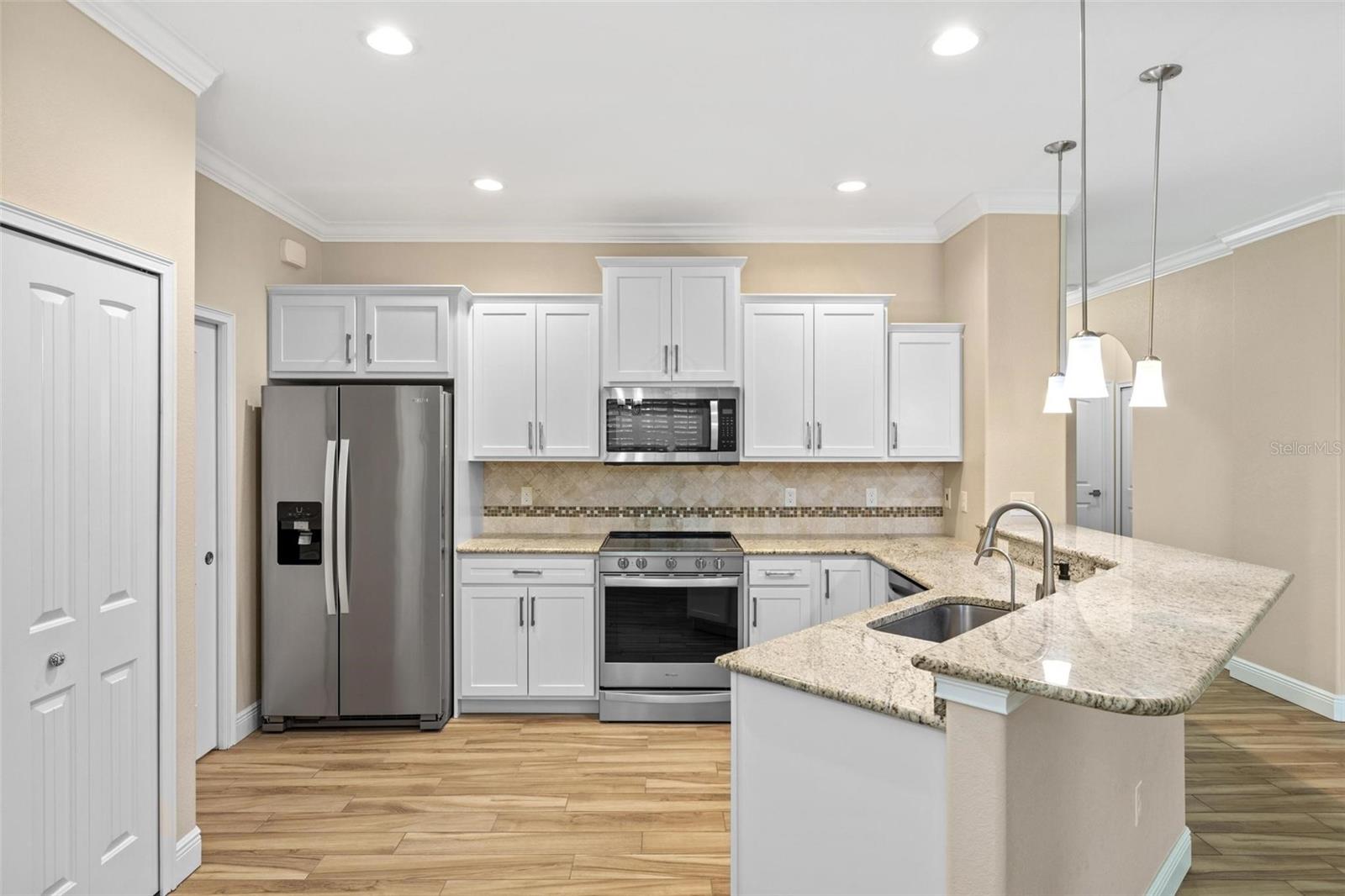 2479 GRANDVIEW DR, NORTH PORT, FL, 34288
