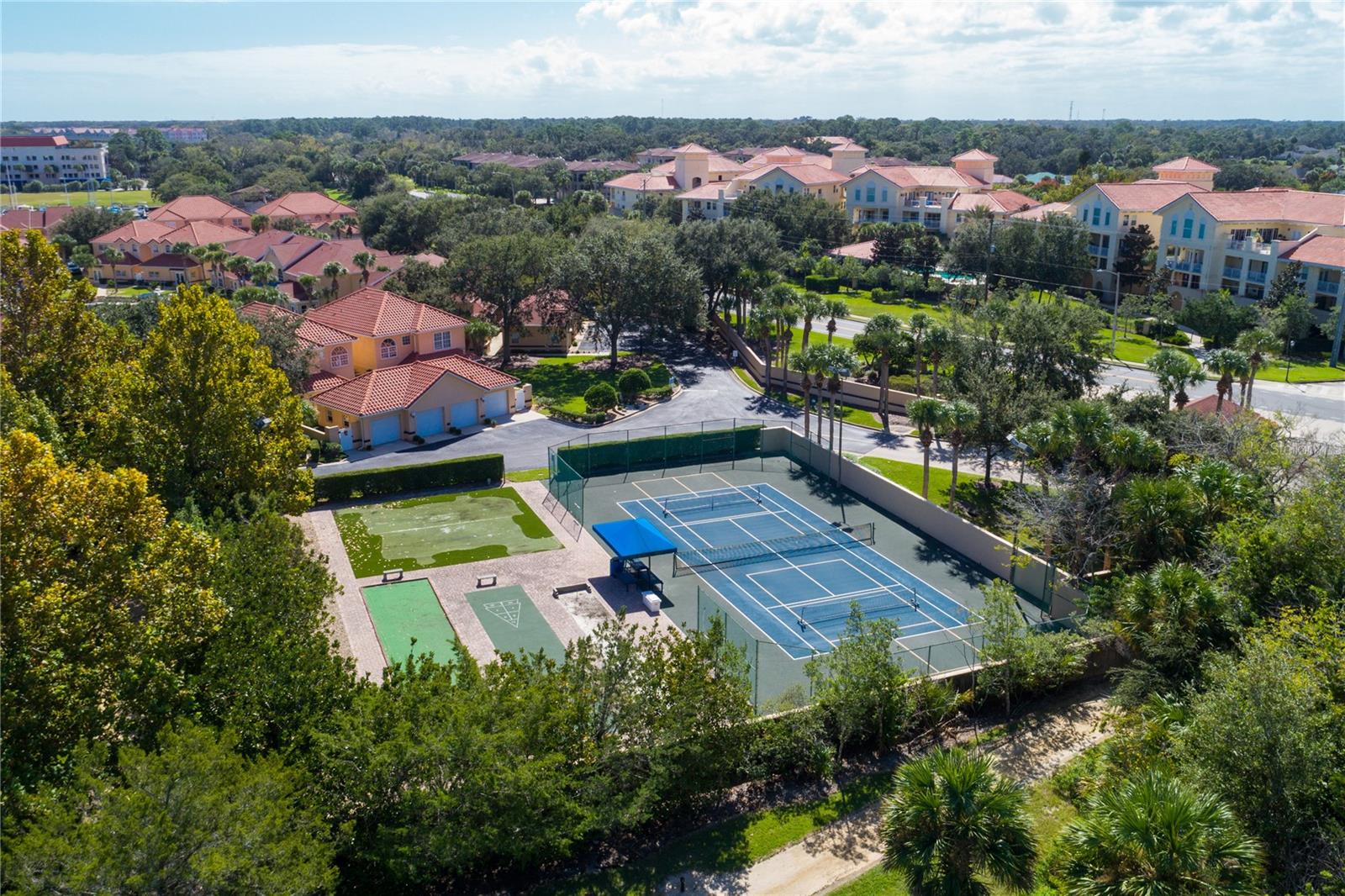 2 HOLLY CT, PALM COAST, FL, 32137