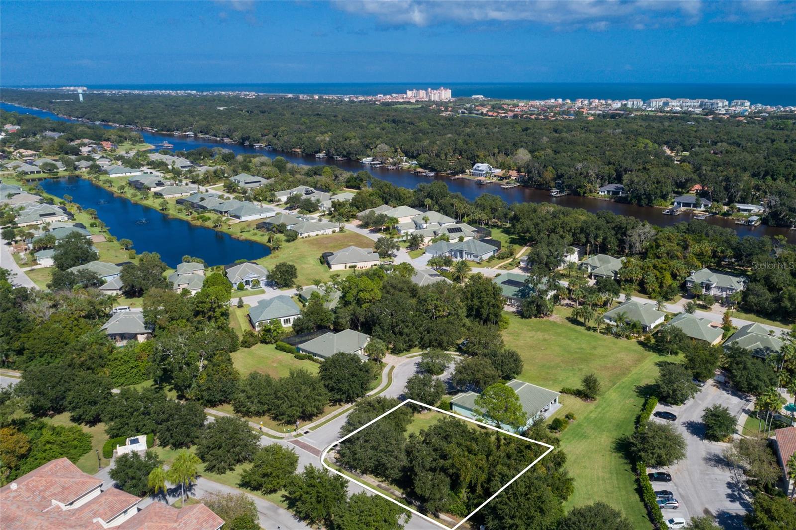 2 HOLLY CT, PALM COAST, FL, 32137