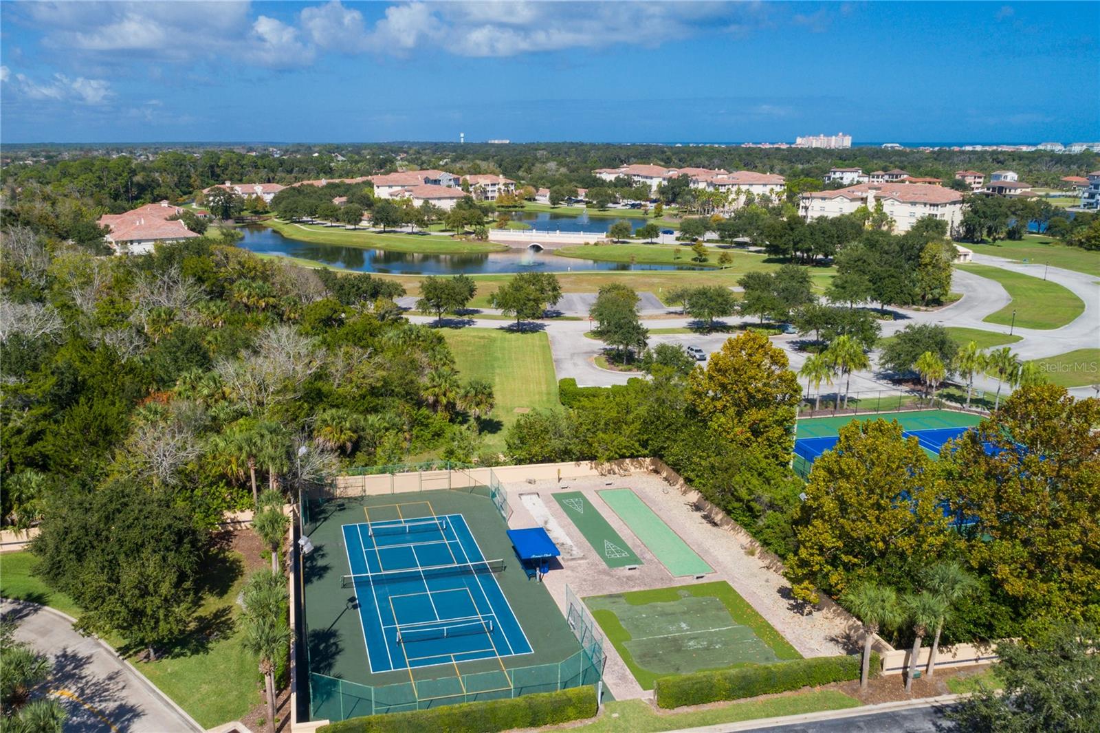 2 HOLLY CT, PALM COAST, FL, 32137