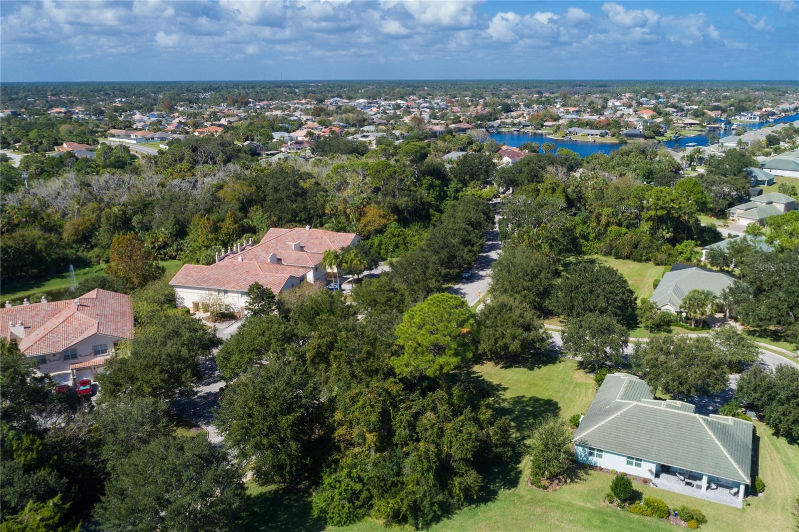 2 HOLLY CT, PALM COAST, FL, 32137