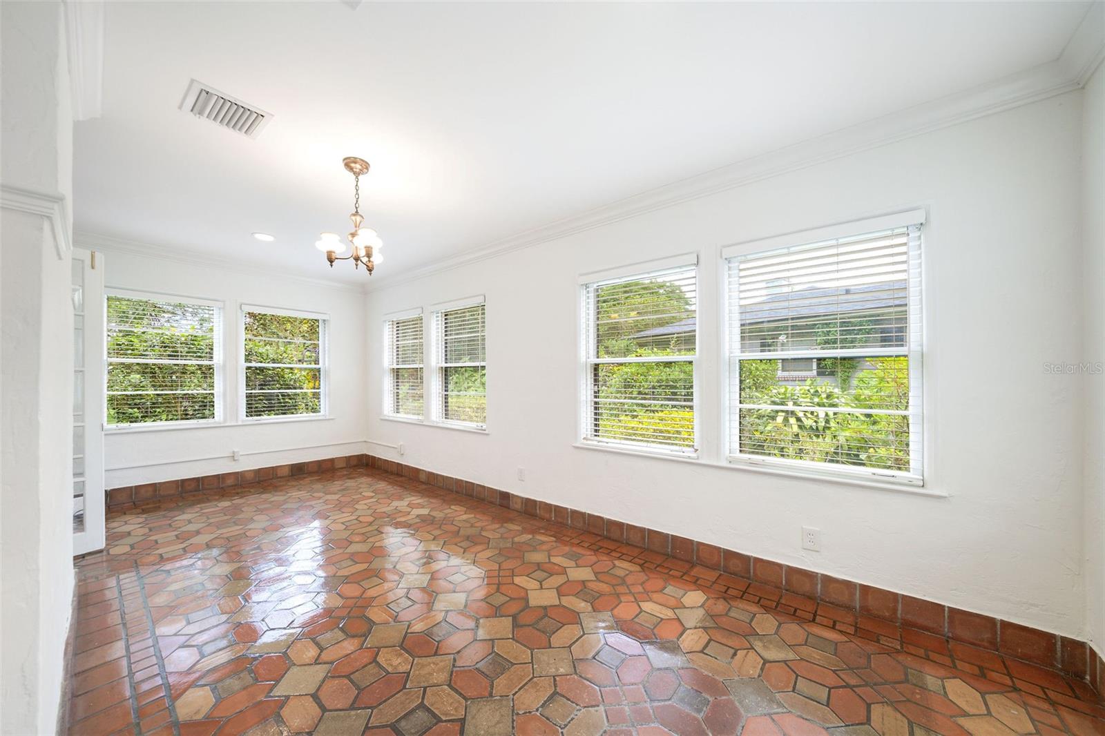 1019 SEVILLE PL, ORLANDO, FL, 32804