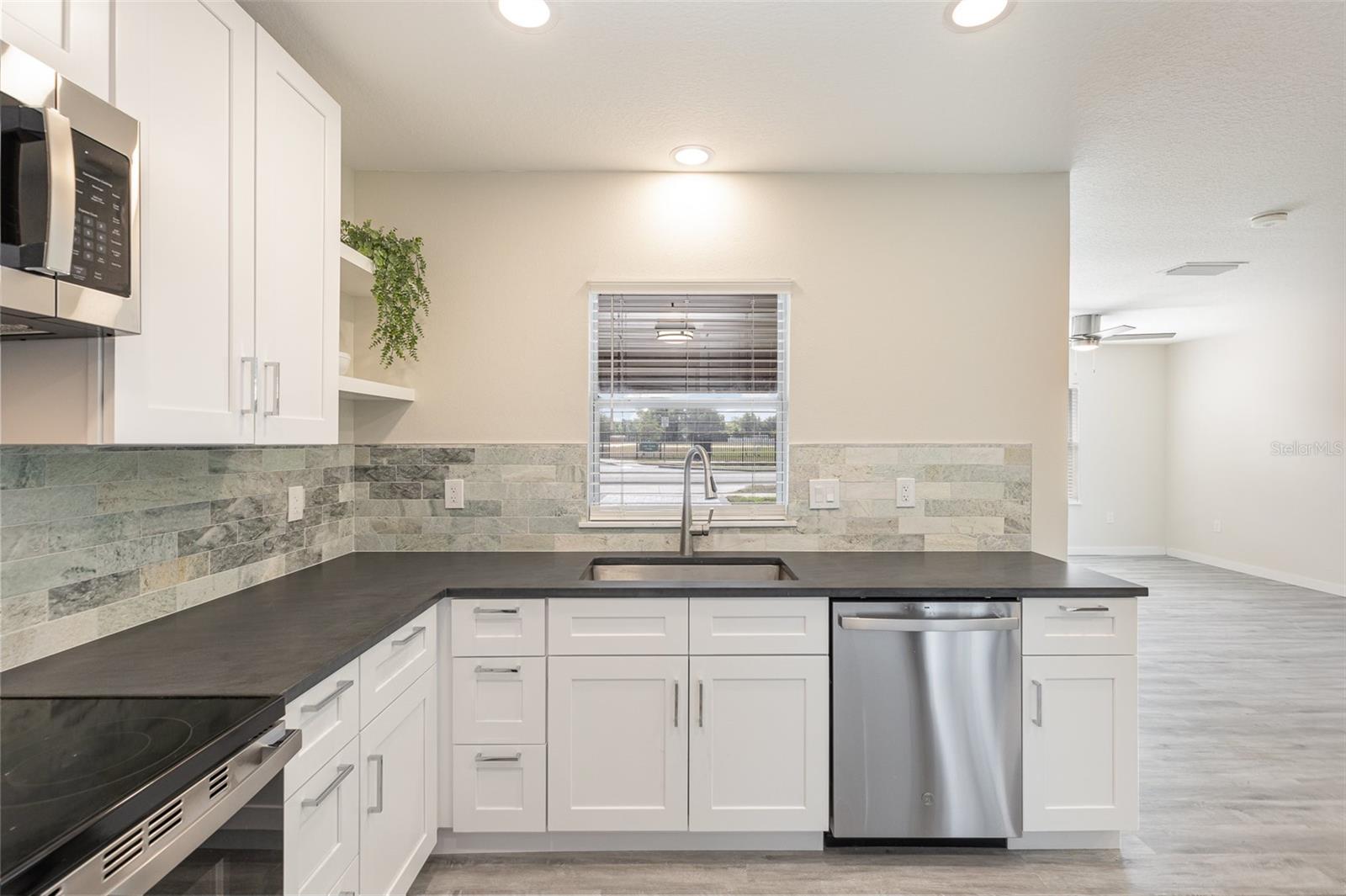 938 S BUMBY AVE, ORLANDO, FL, 32806