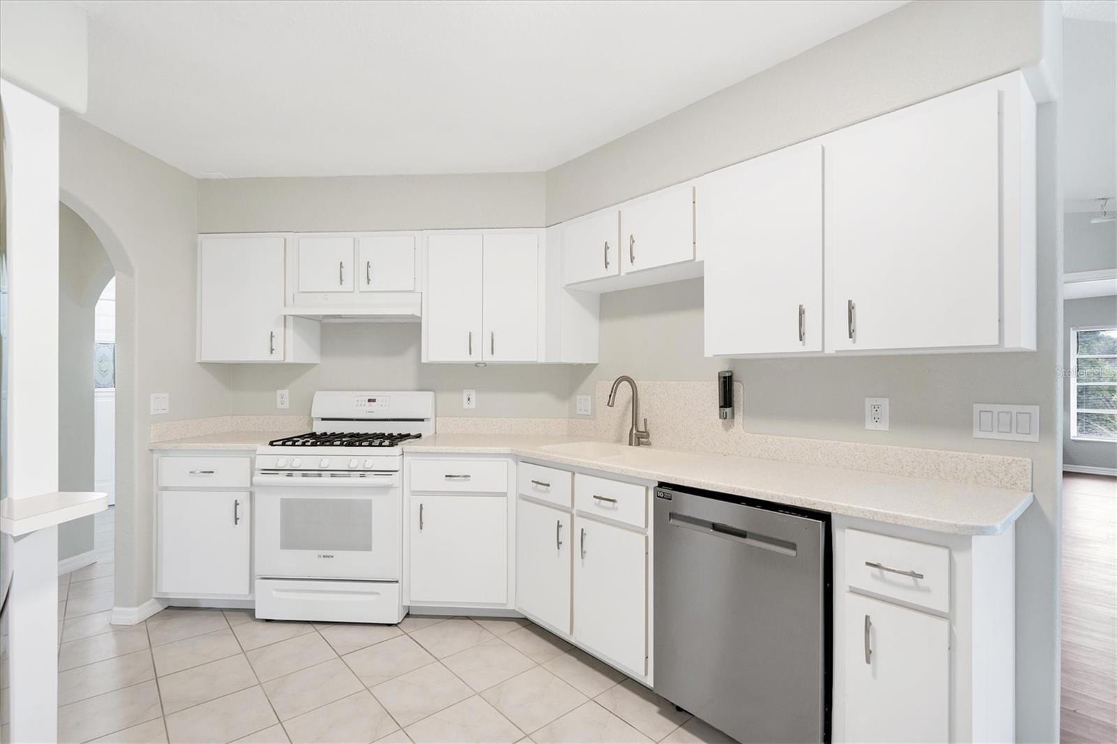 5039 PARKER ST, PORT CHARLOTTE, FL, 33981