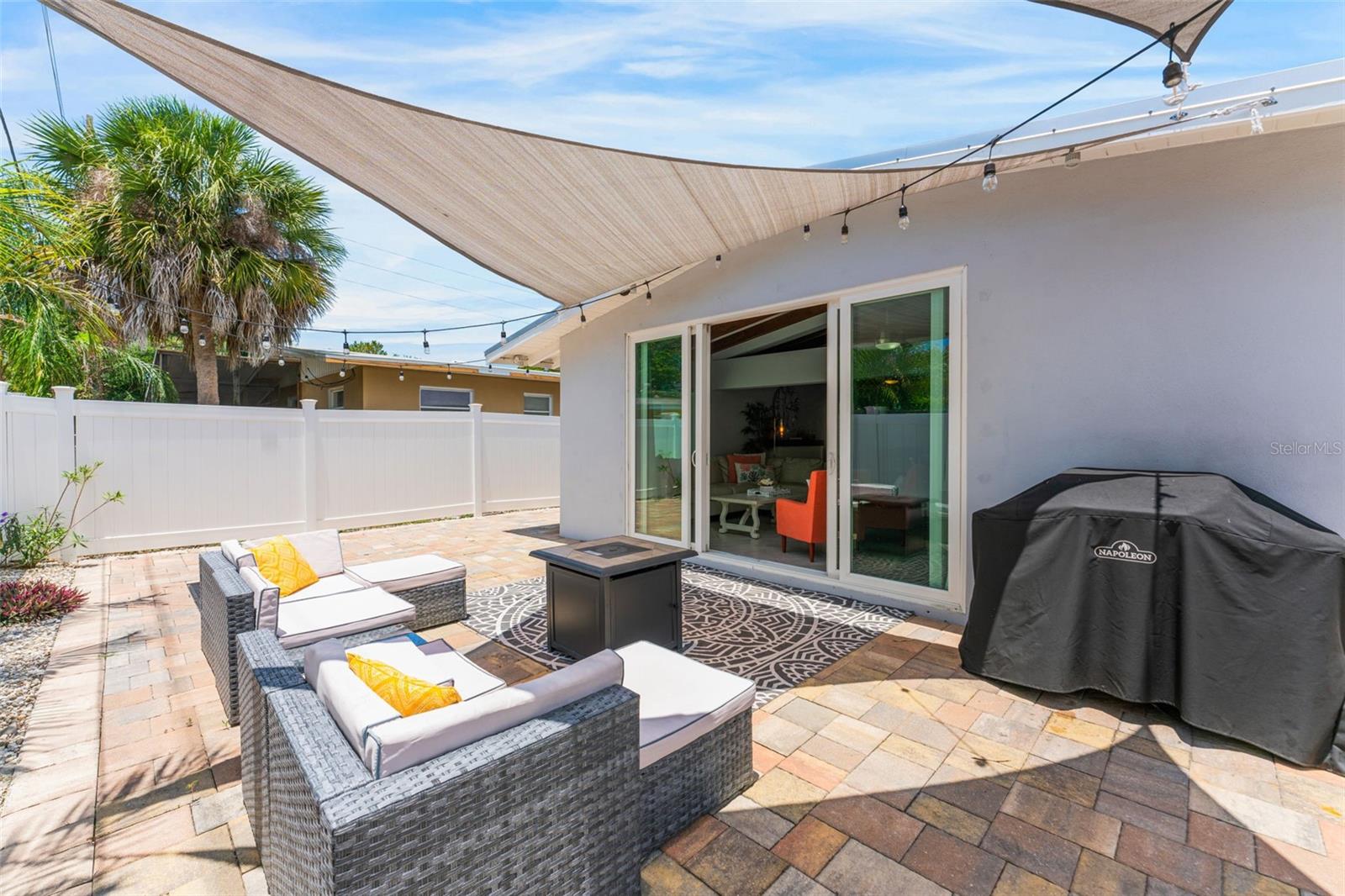 2832 GREENBRIAR ST, SARASOTA, FL, 34237