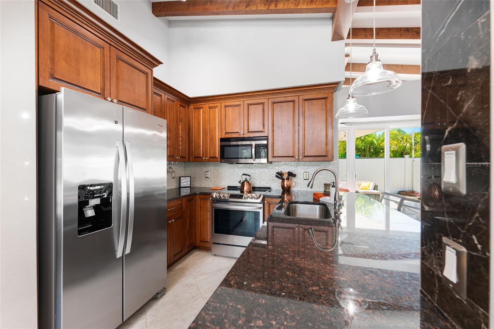 2832 GREENBRIAR ST, SARASOTA, FL, 34237