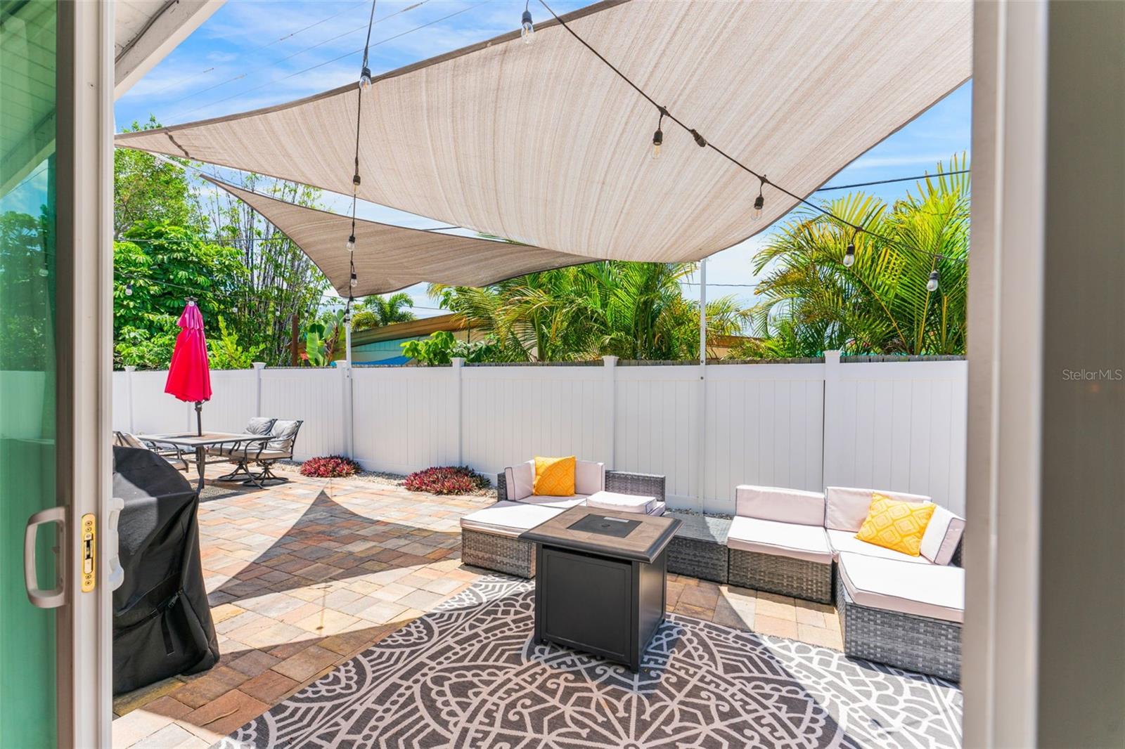 2832 GREENBRIAR ST, SARASOTA, FL, 34237