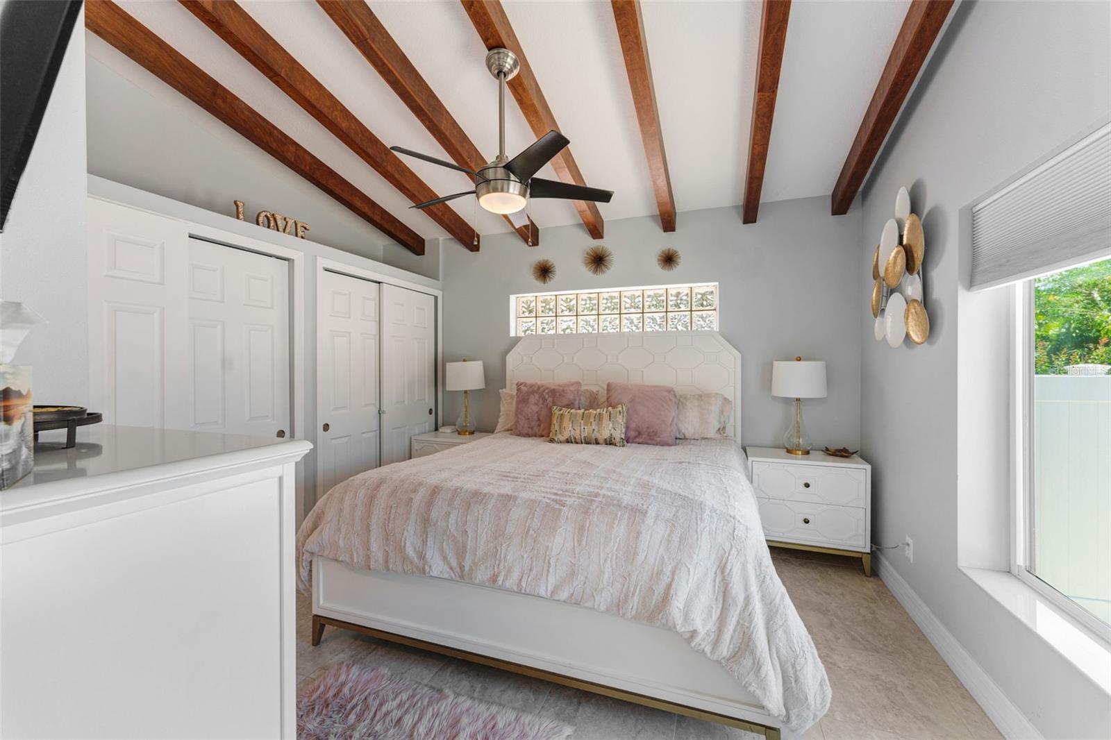 2832 GREENBRIAR ST, SARASOTA, FL, 34237