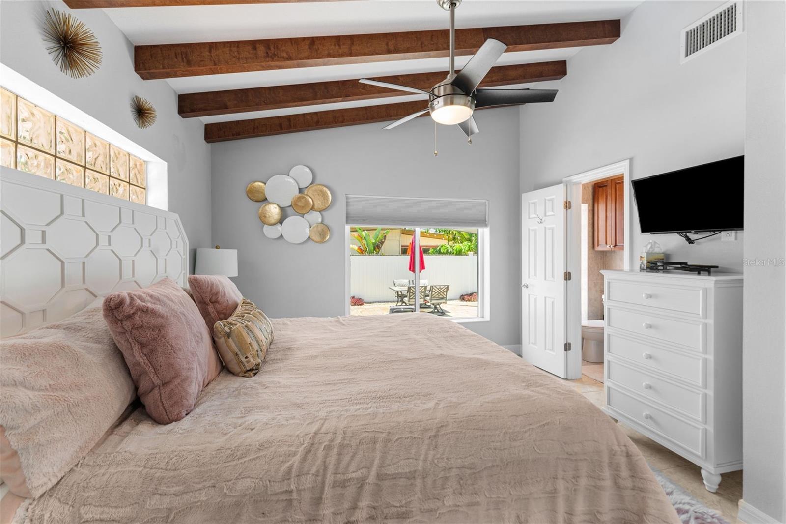 2832 GREENBRIAR ST, SARASOTA, FL, 34237