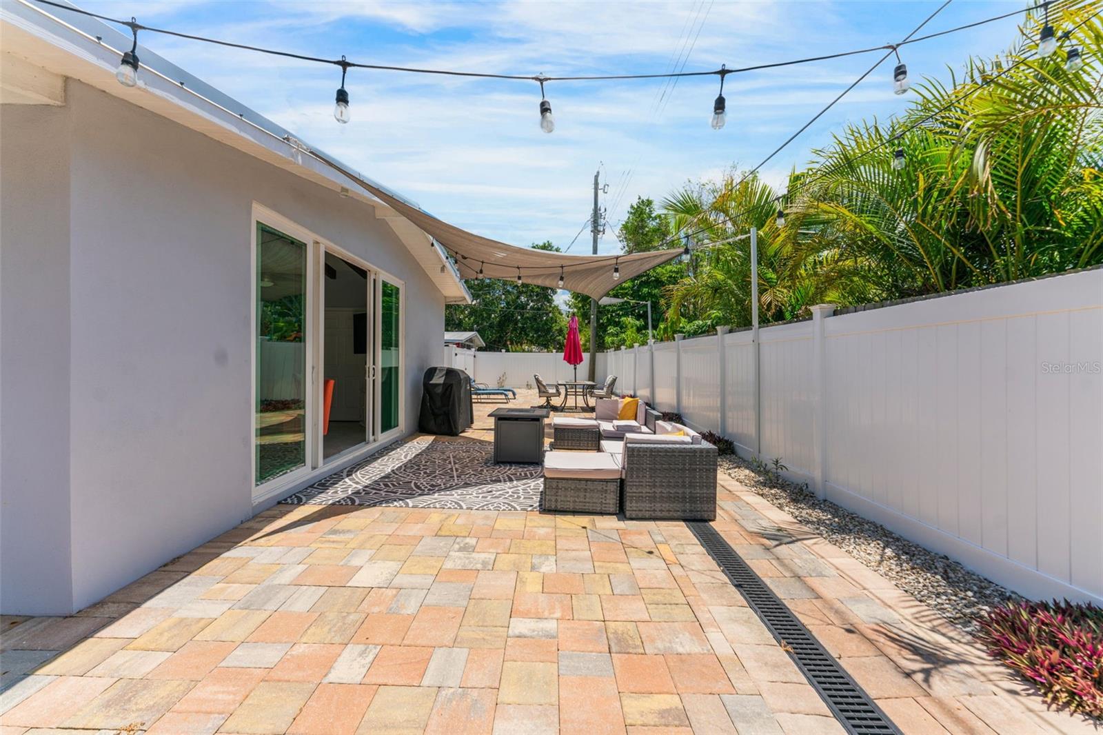 2832 GREENBRIAR ST, SARASOTA, FL, 34237