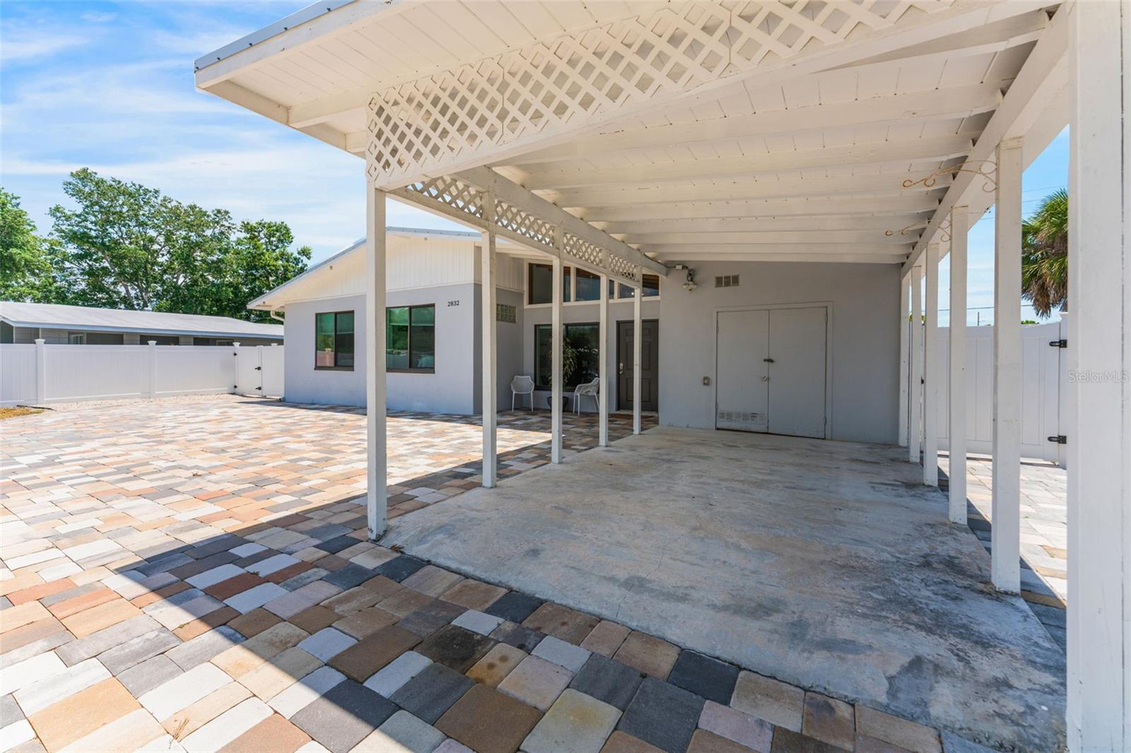2832 GREENBRIAR ST, SARASOTA, FL, 34237