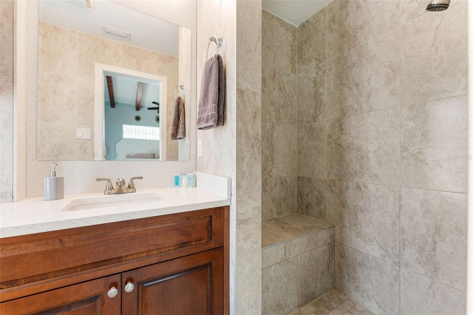 2832 GREENBRIAR ST, SARASOTA, FL, 34237