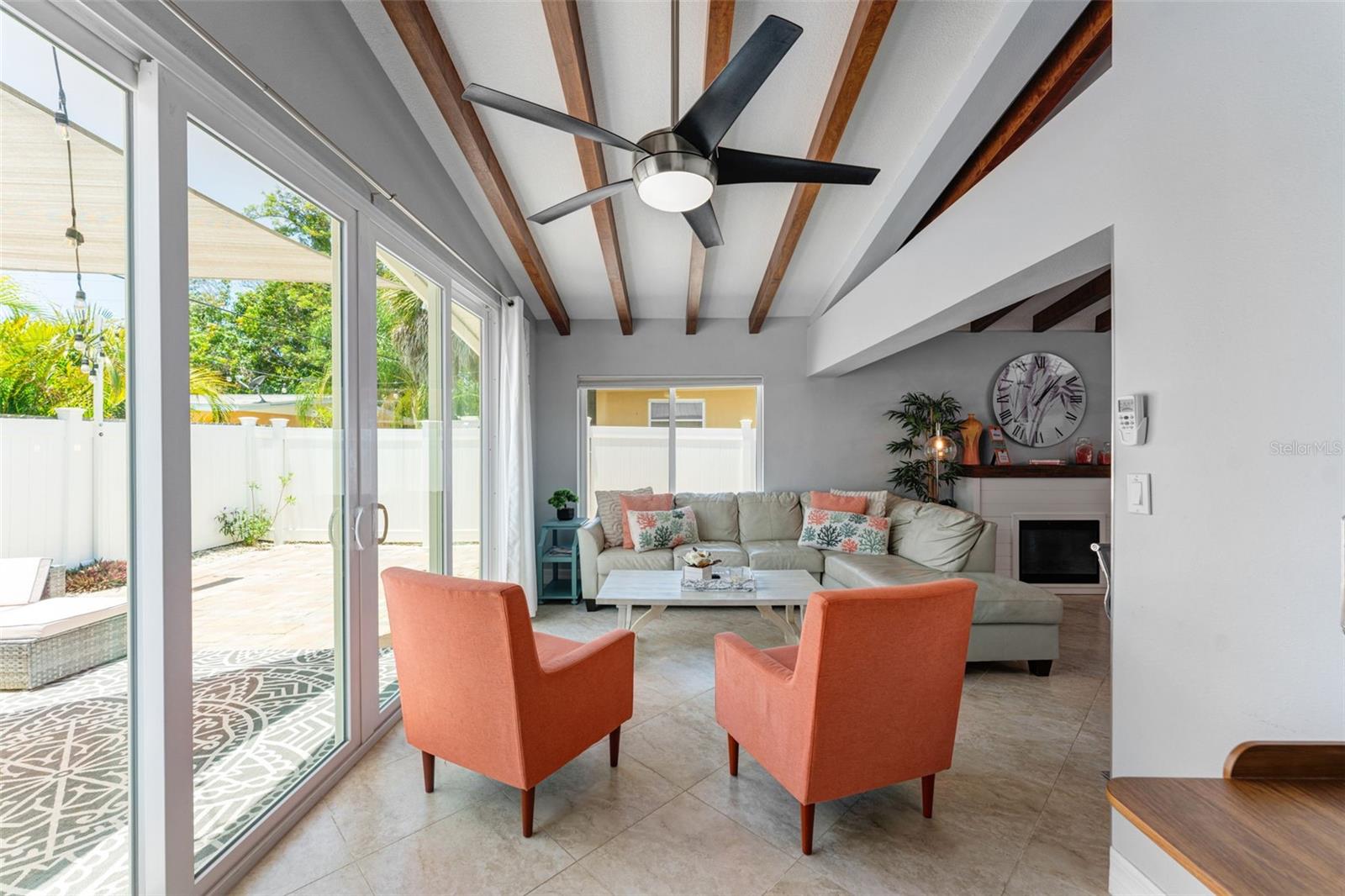 2832 GREENBRIAR ST, SARASOTA, FL, 34237