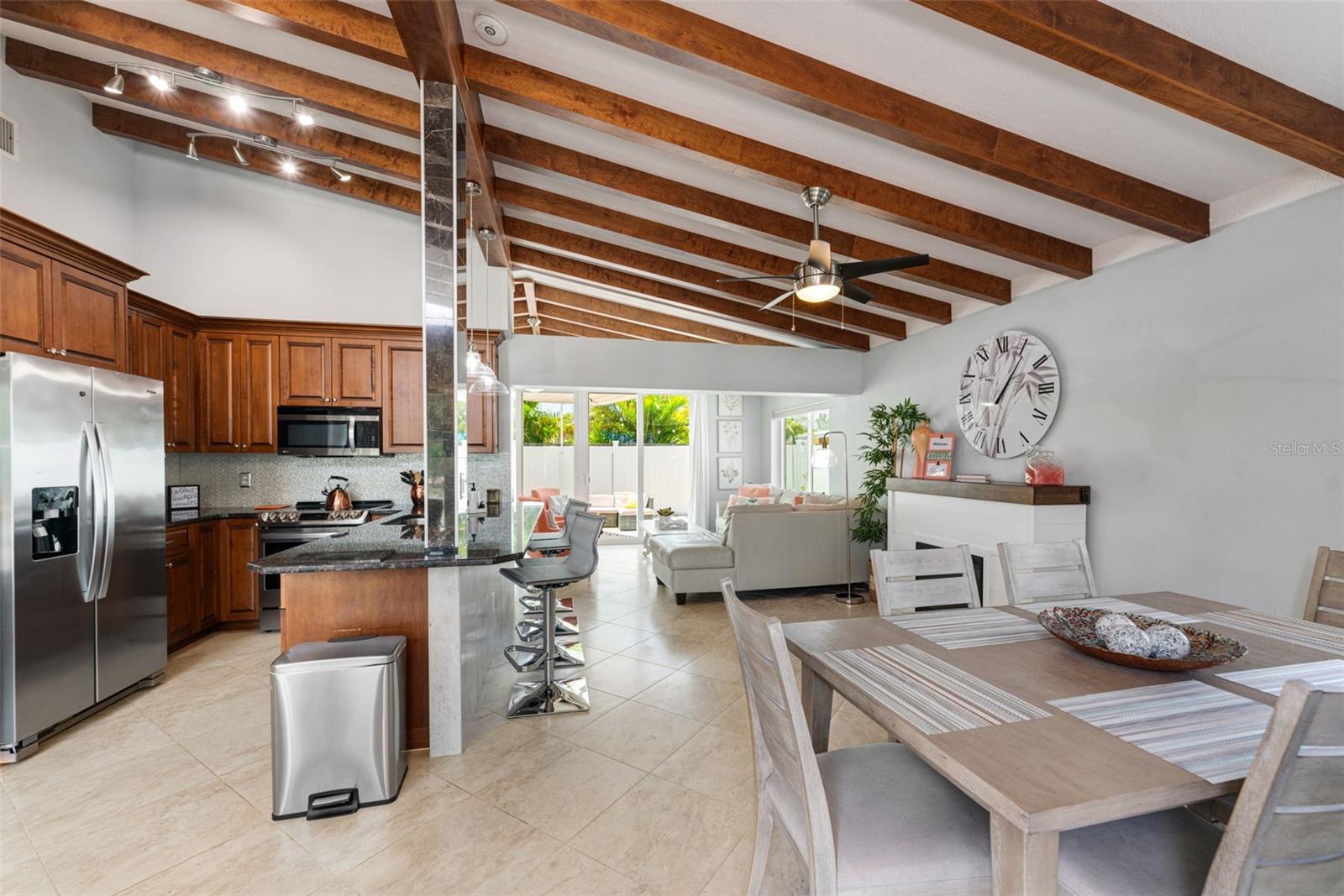 2832 GREENBRIAR ST, SARASOTA, FL, 34237