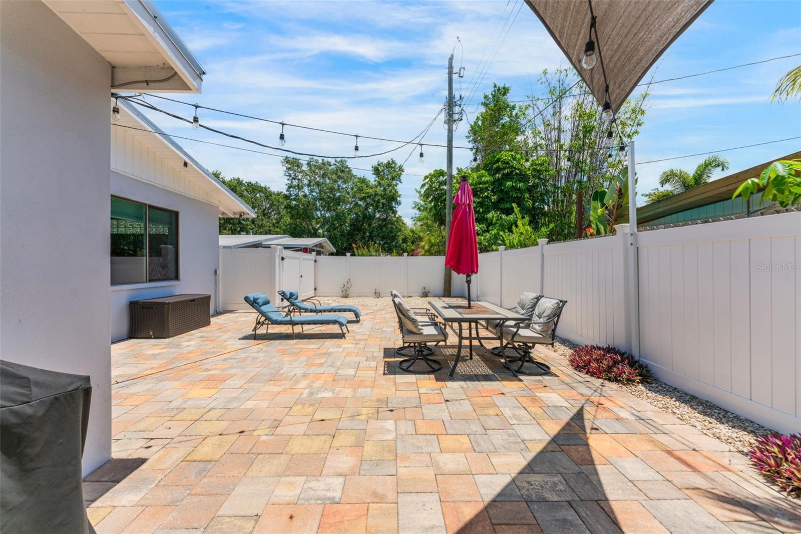 2832 GREENBRIAR ST, SARASOTA, FL, 34237