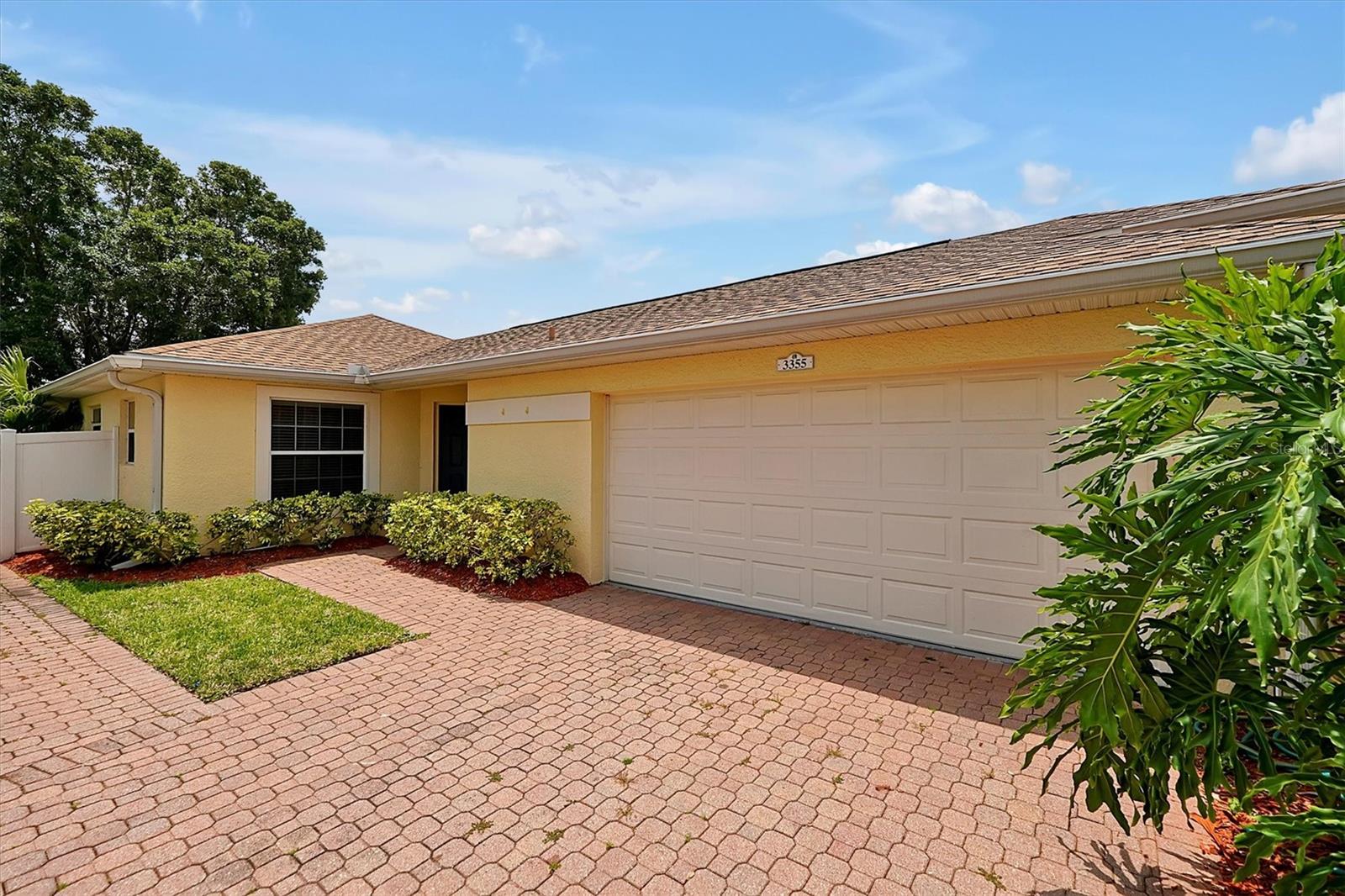3355 LIVINGSTON WAY, WINTER HAVEN, FL, 33884