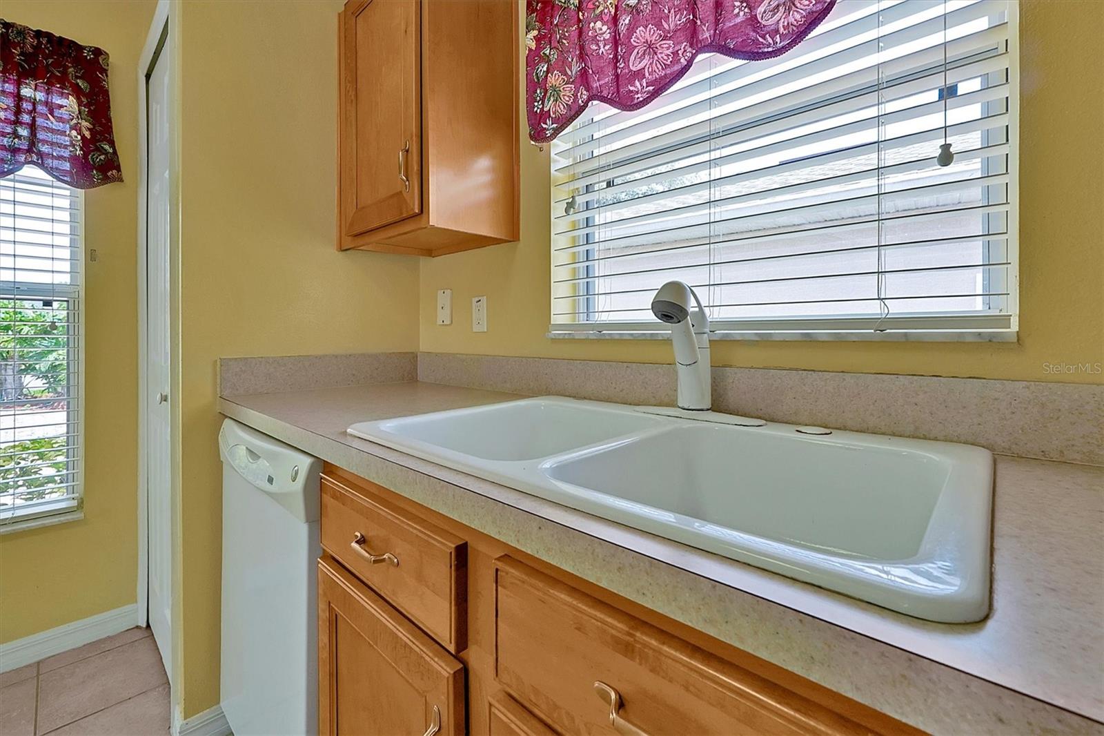 3355 LIVINGSTON WAY, WINTER HAVEN, FL, 33884