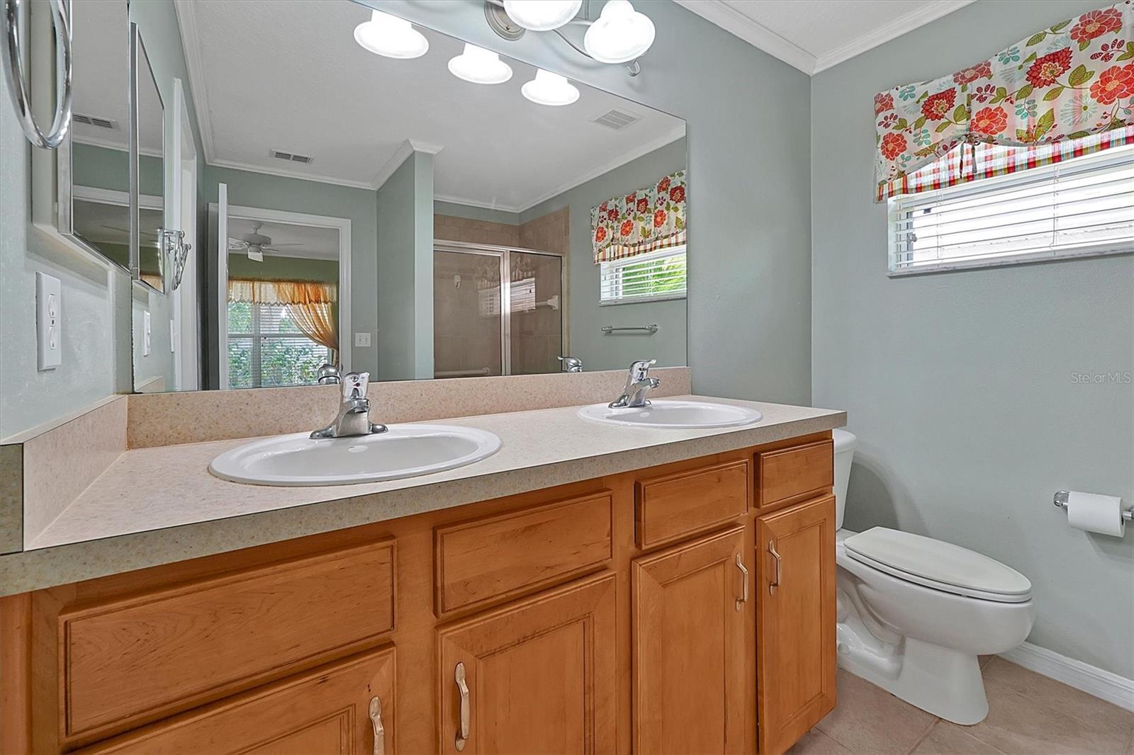 3355 LIVINGSTON WAY, WINTER HAVEN, FL, 33884