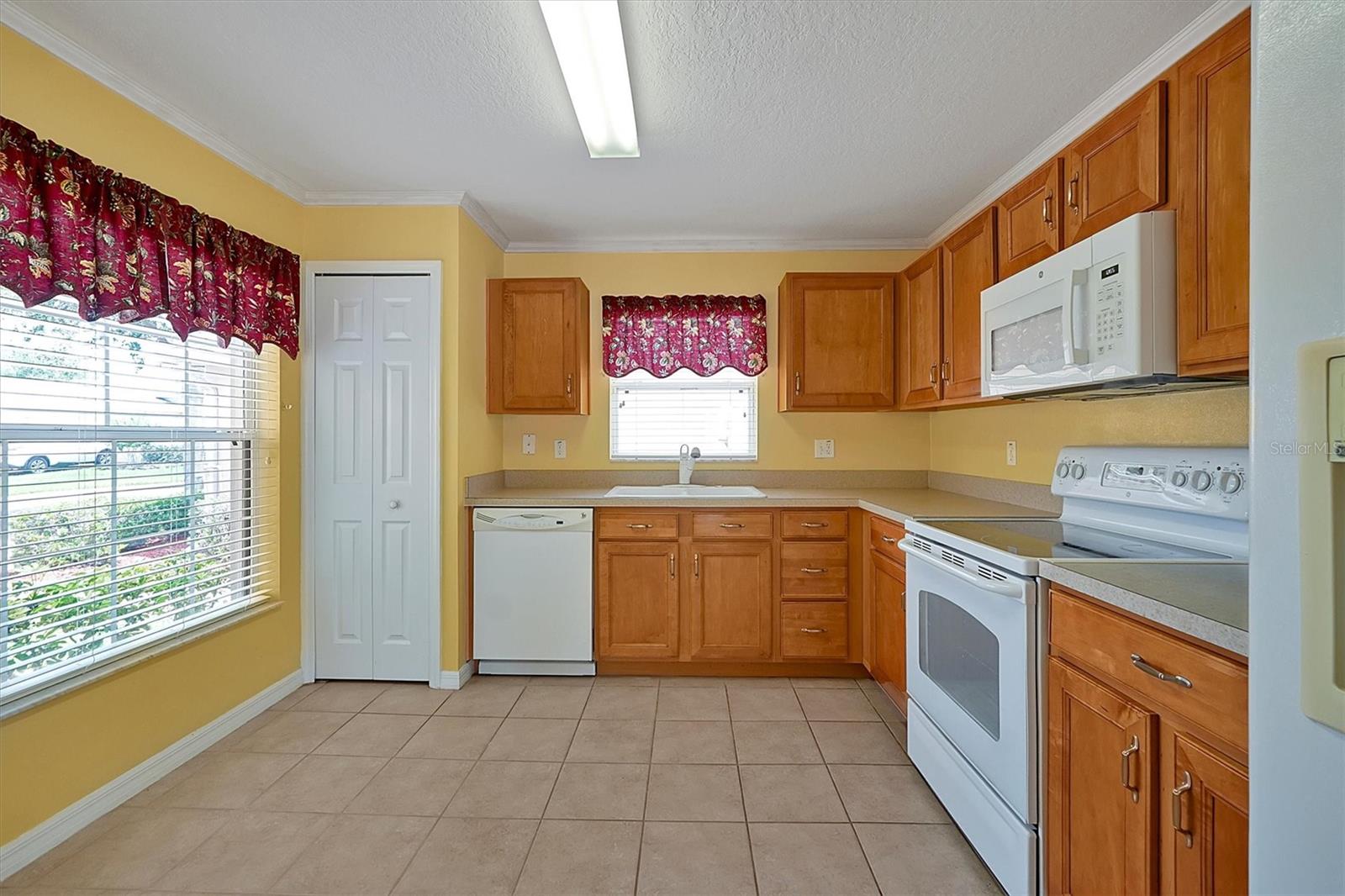 3355 LIVINGSTON WAY, WINTER HAVEN, FL, 33884