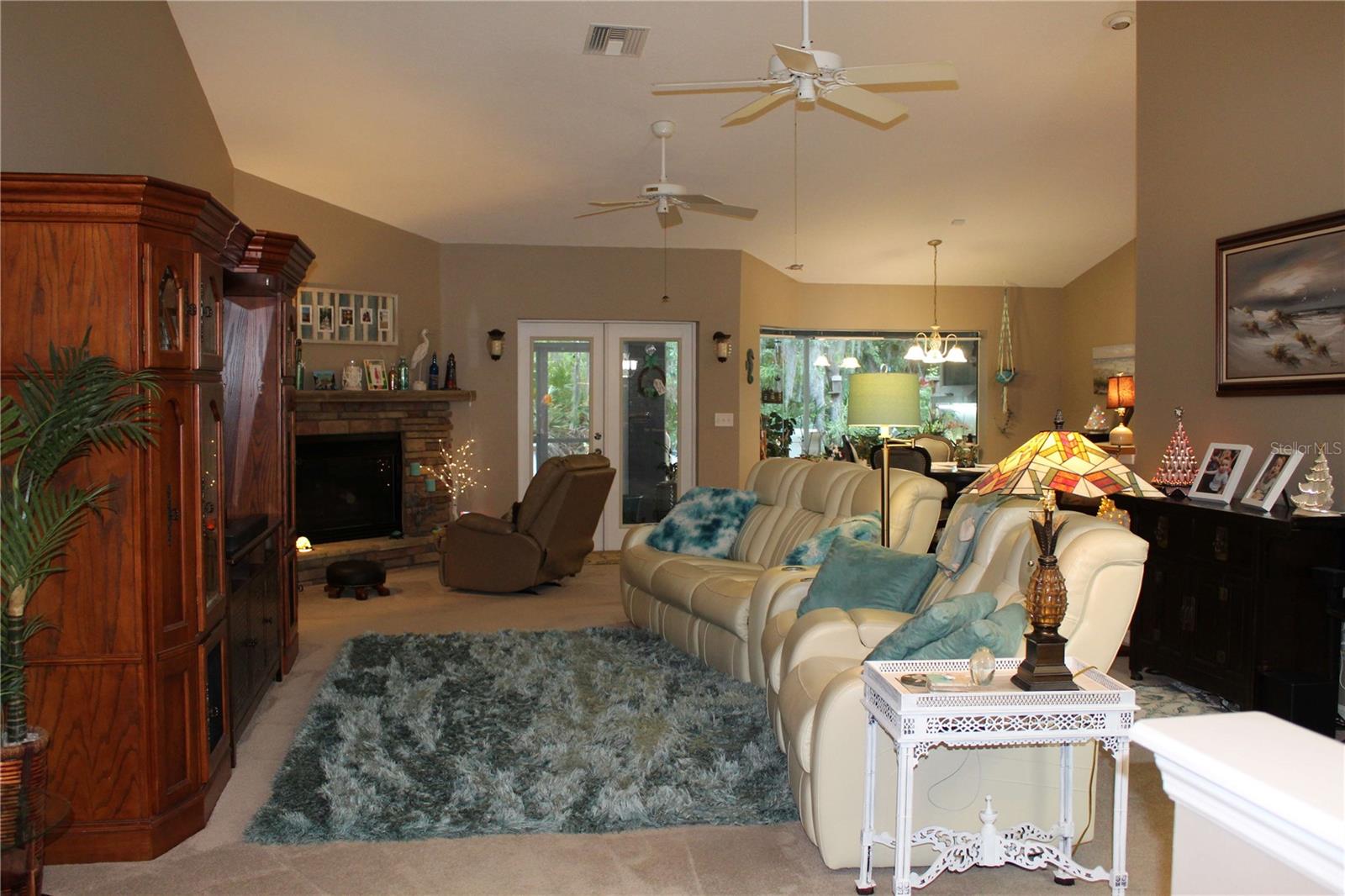 15210 WILLOW LN, TAVARES, FL, 32778